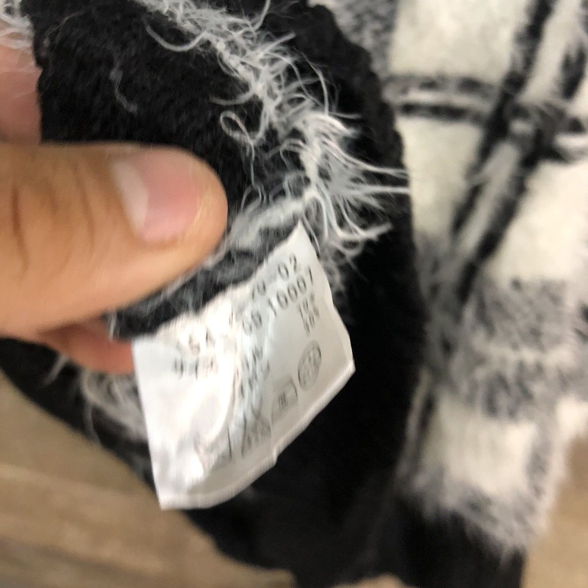 Homespun Knitwear DL Ingni Black checkered Mohair Shag Shaggy Knitwear C1088 Size US M / EU 48-50 / 2 - 12 Thumbnail