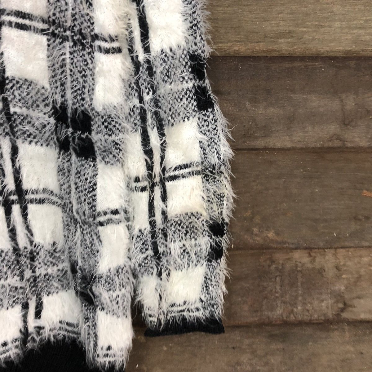 Homespun Knitwear DL Ingni Black checkered Mohair Shag Shaggy Knitwear C1088 Size US M / EU 48-50 / 2 - 4 Thumbnail