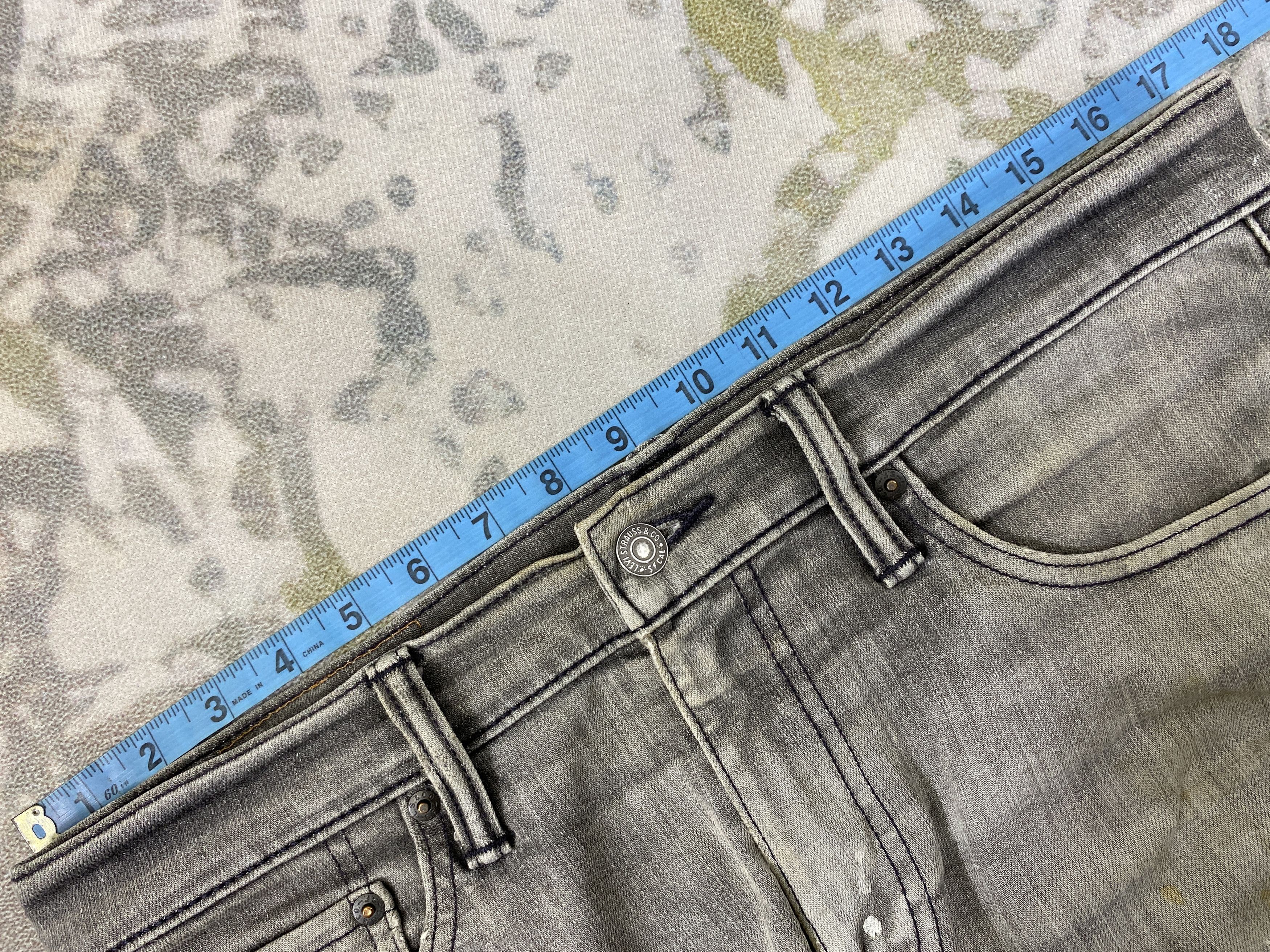 Distressed Grey Levi's 511 Jeans 35x32.5 Denim -JN2537