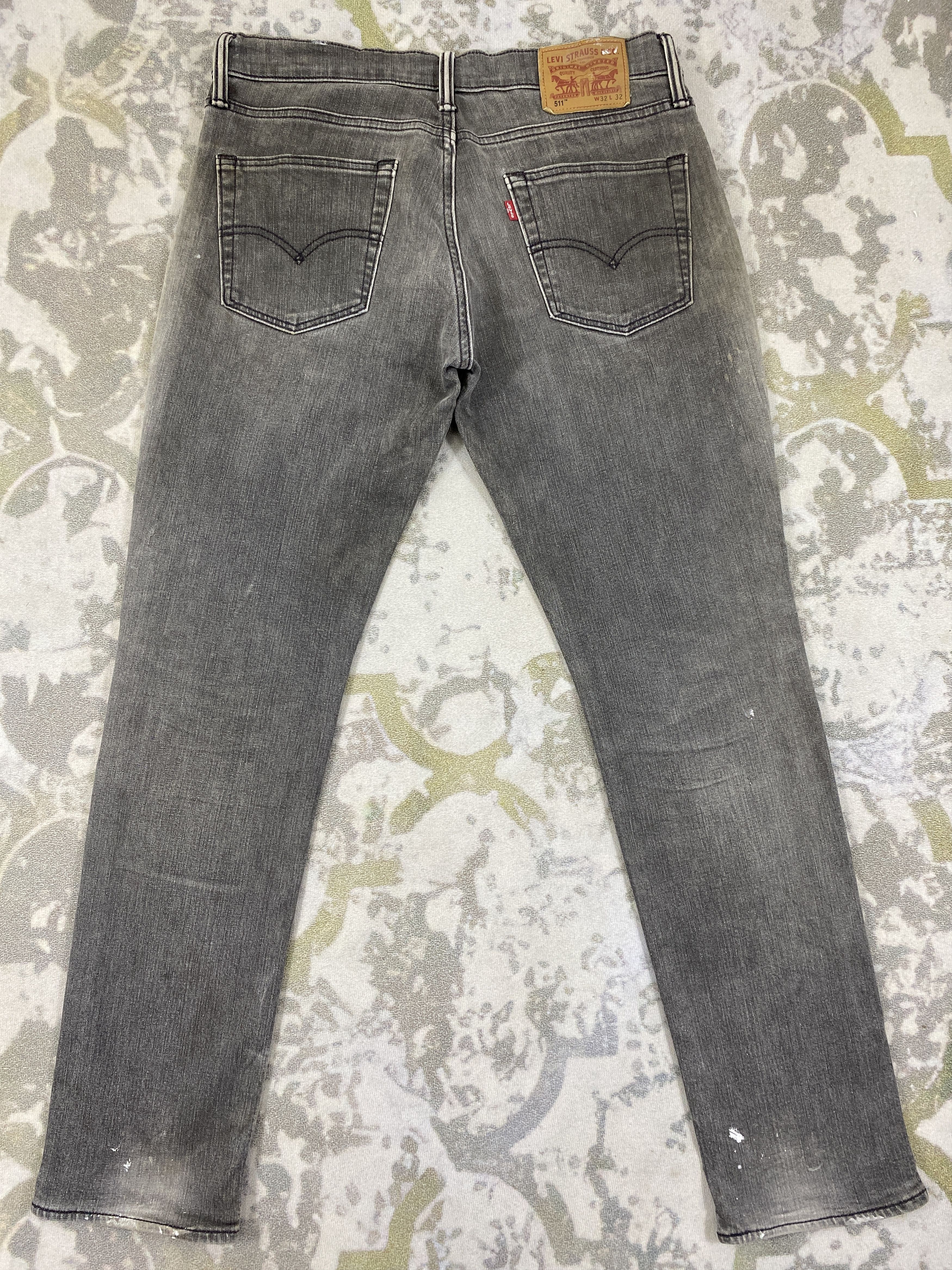 Distressed Grey Levi's 511 Jeans 35x32.5 Denim -JN2537