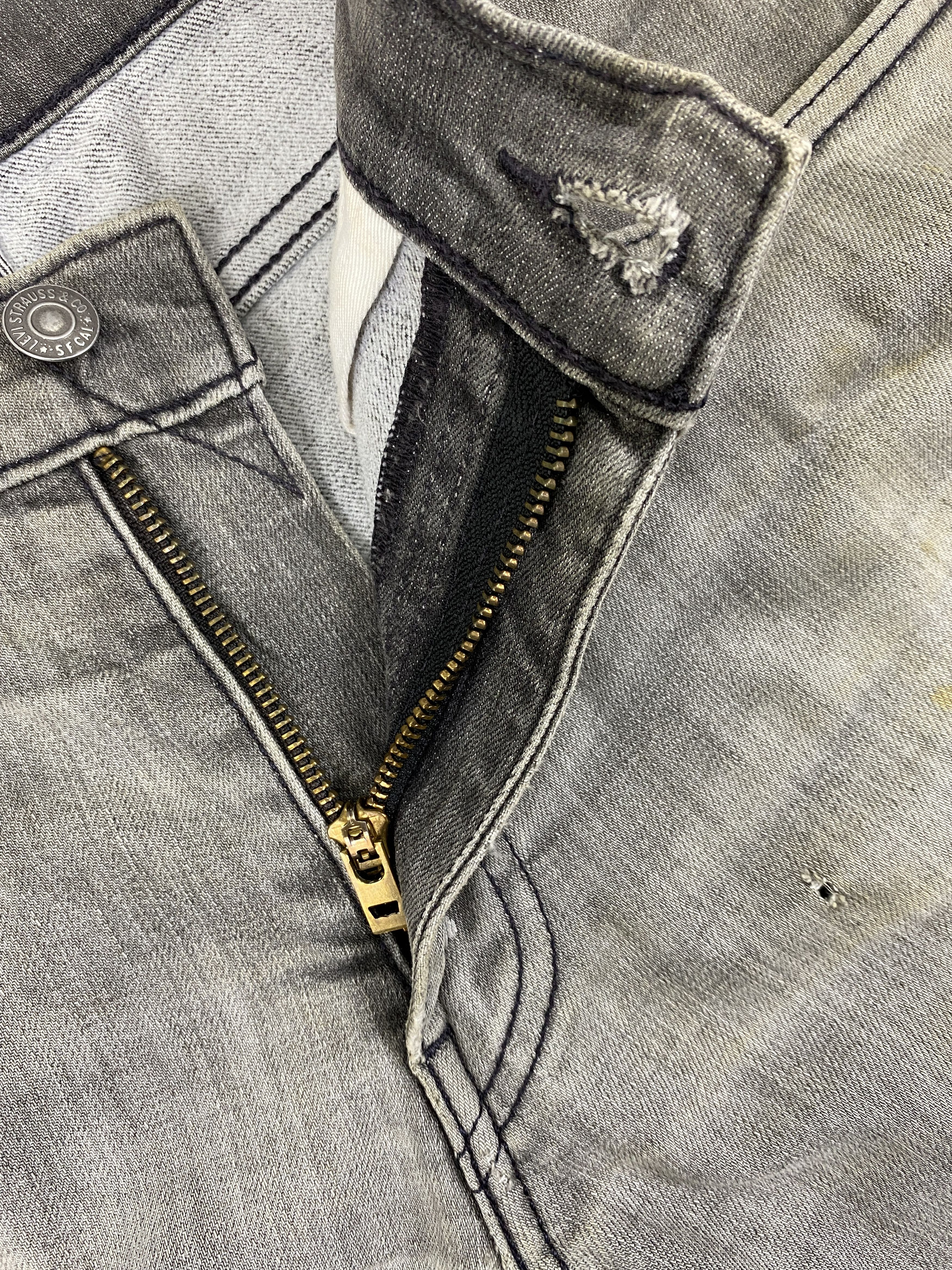 Distressed Grey Levi's 511 Jeans 35x32.5 Denim -JN2537