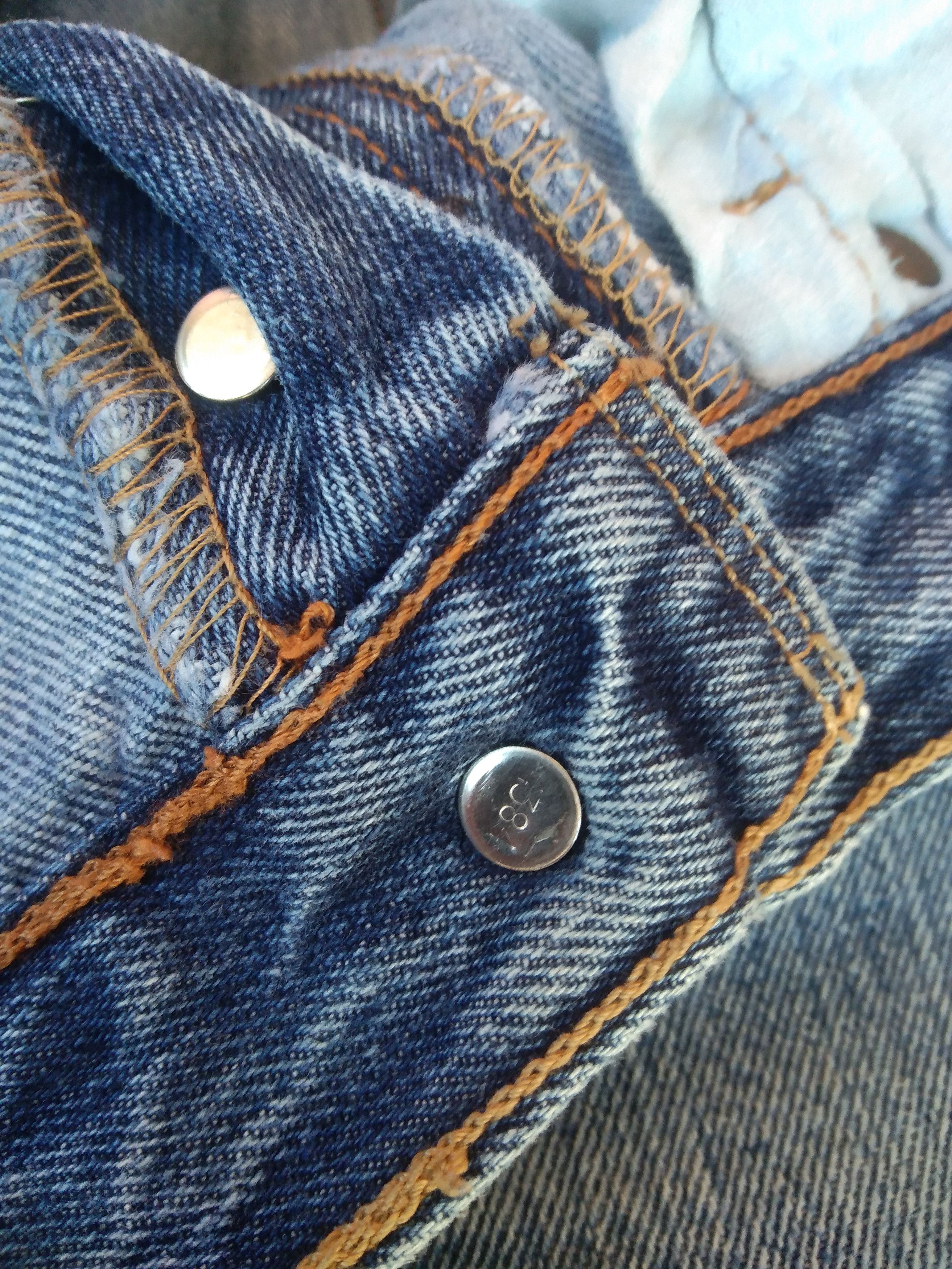 Levi's × Vintage Vintage Levis 501 Light Wash Distressed Jeans 30x30 Size US 30 / EU 46 - 9 Thumbnail