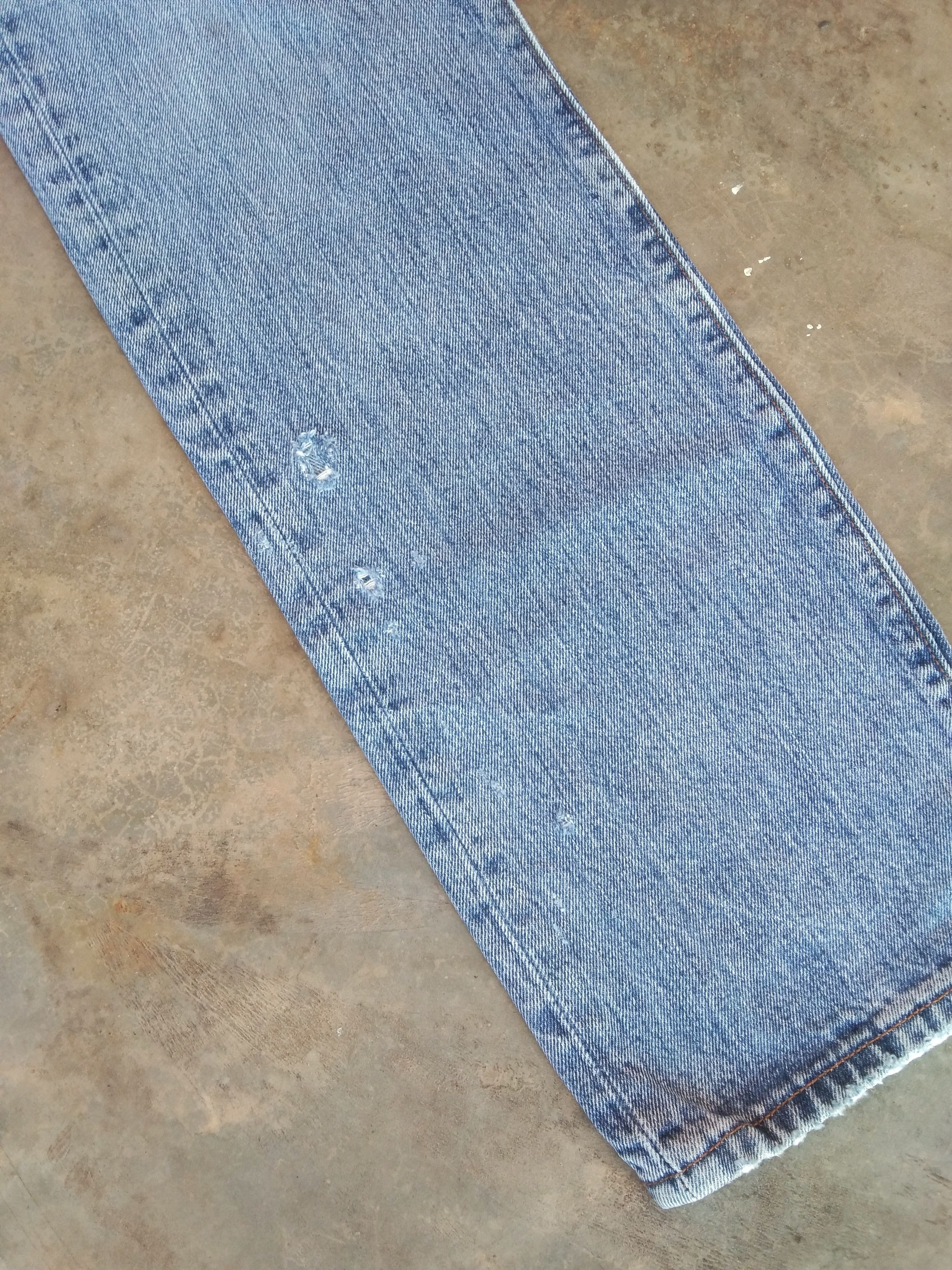 Levi's × Vintage Vintage Levis 501 Light Wash Distressed Jeans 30x30 Size US 30 / EU 46 - 8 Thumbnail