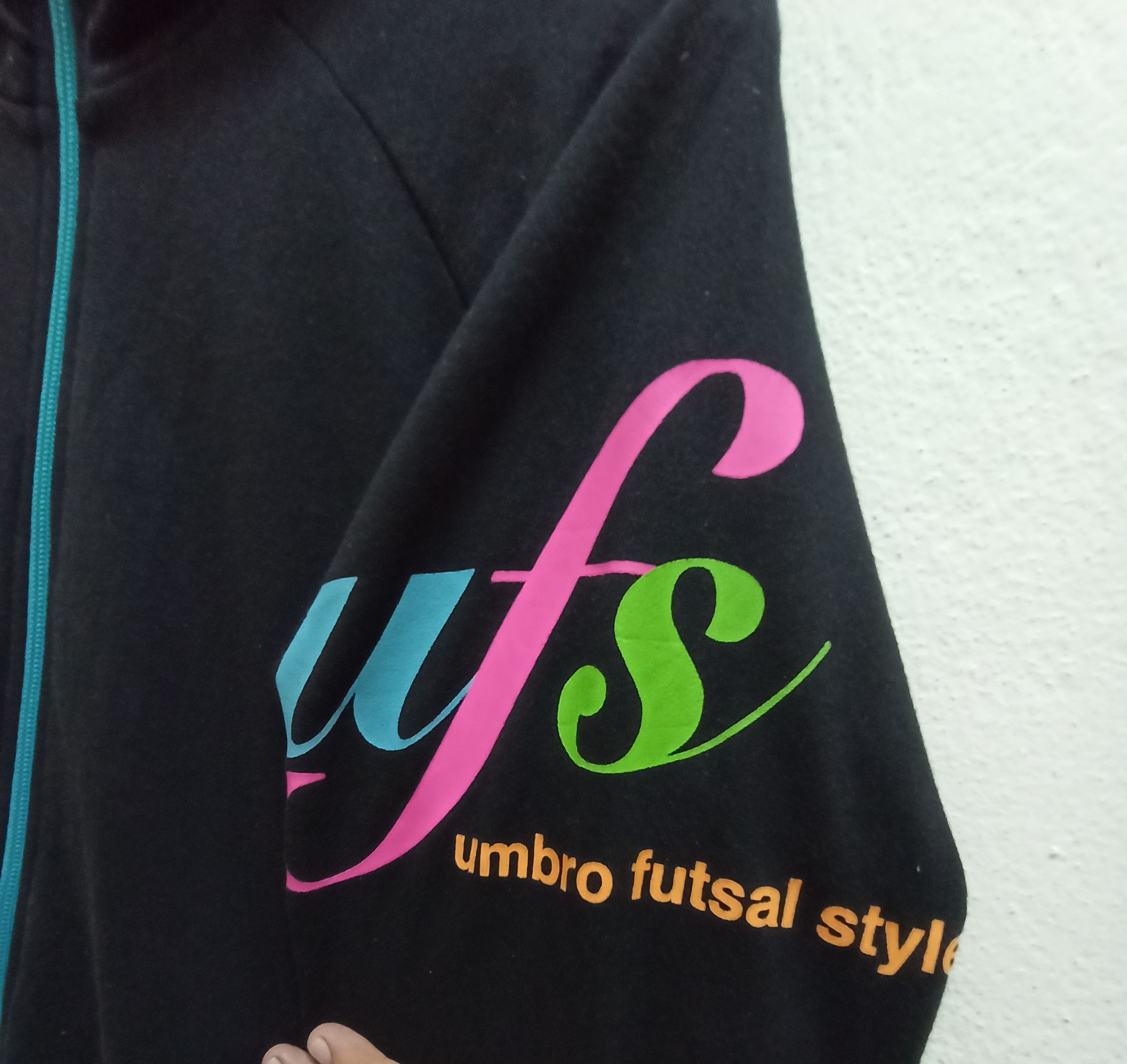 Descente Rare Sportswear Umbro Futsal Hoodie Size US M / EU 48-50 / 2 - 2 Thumbnail