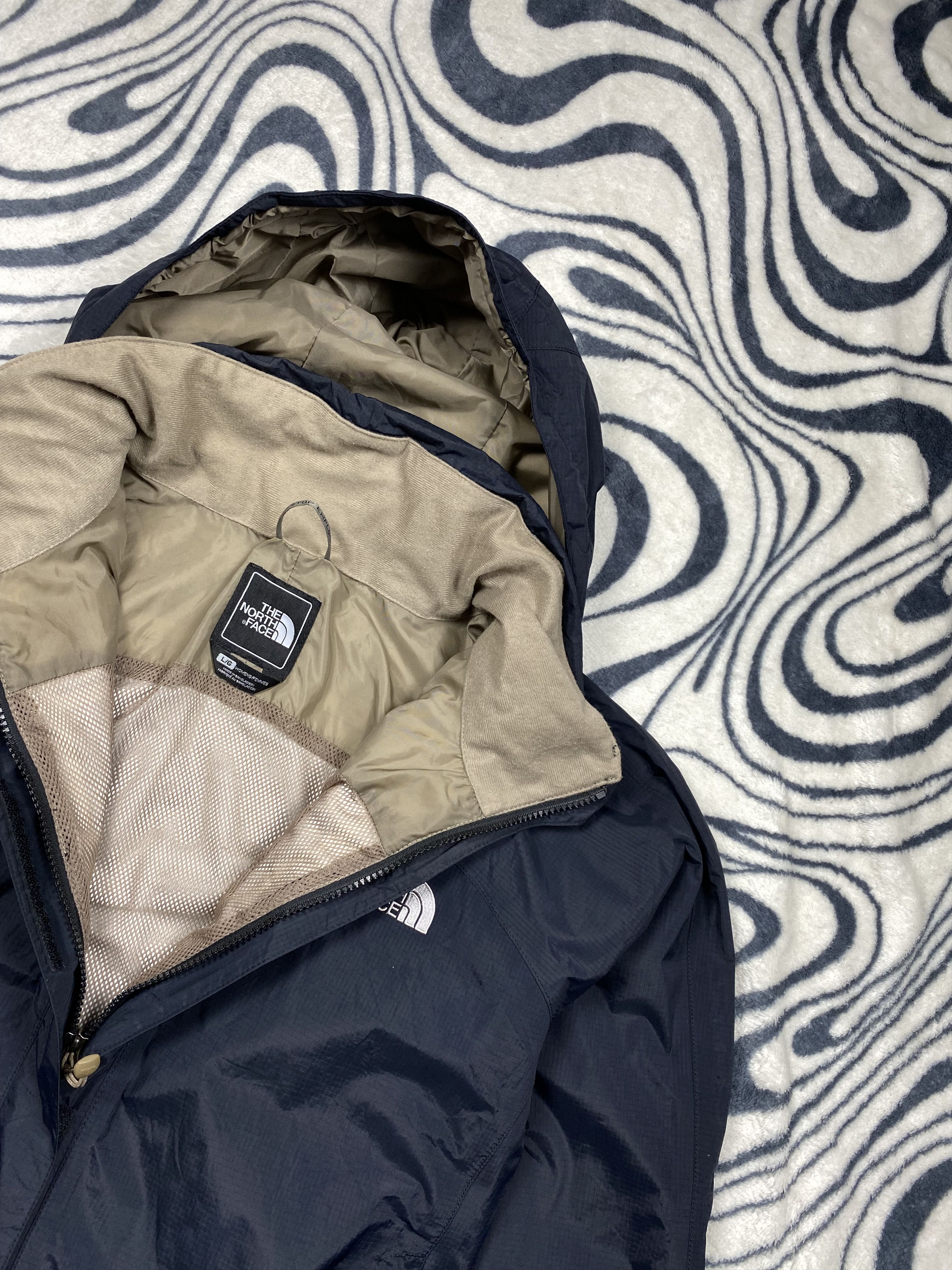 The North Face The North Face HyVent Womens Waterproof Jacket TNF Size L / US 10 / IT 46 - 7 Thumbnail