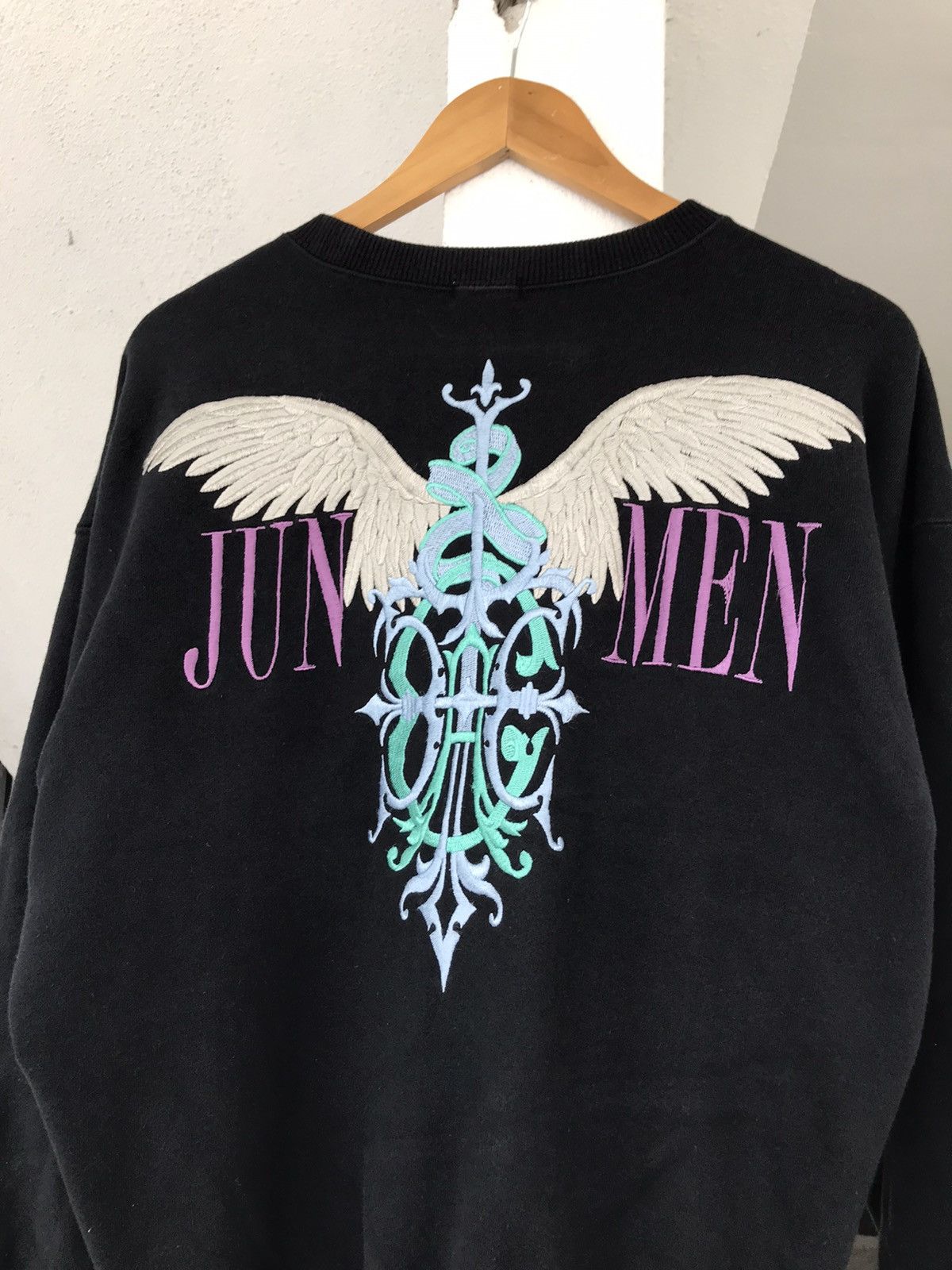 Japanese Brand × Jun Takahashi 90s Junmen Embroidered Color Sweatshirt Size US L / EU 52-54 / 3 - 8 Thumbnail