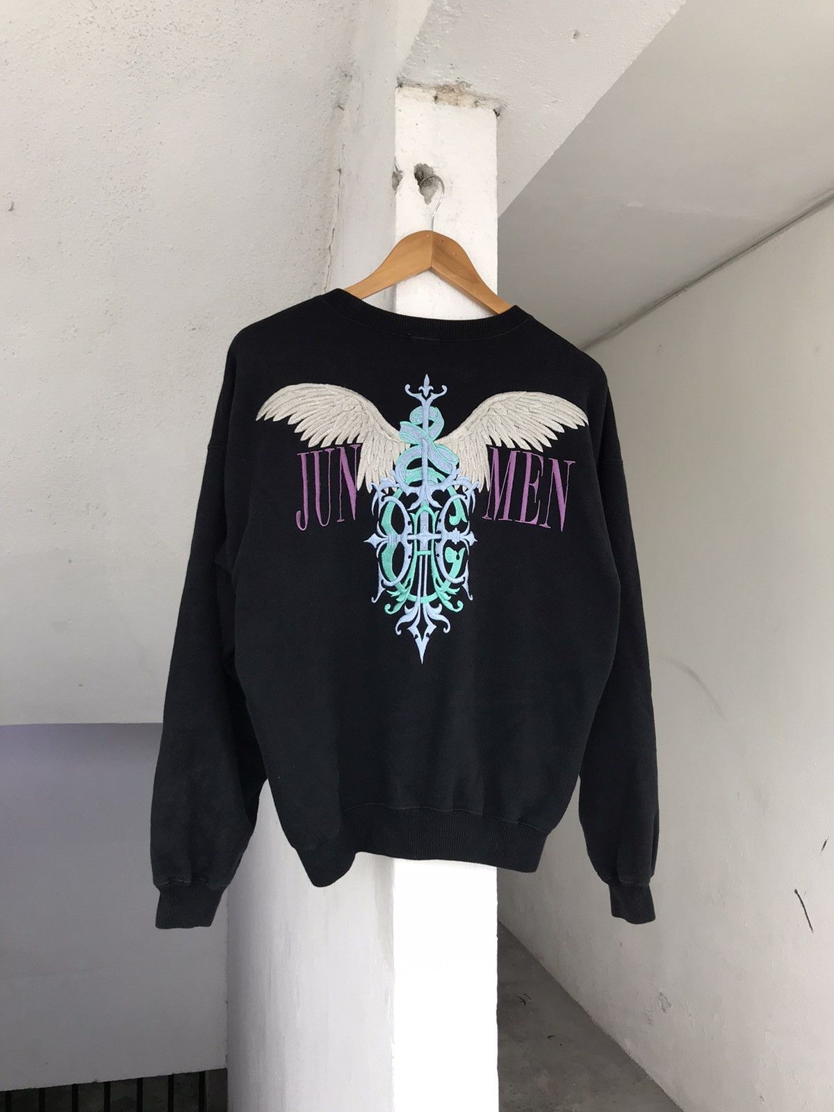 Japanese Brand × Jun Takahashi 90s Junmen Embroidered Color Sweatshirt Size US L / EU 52-54 / 3 - 7 Thumbnail