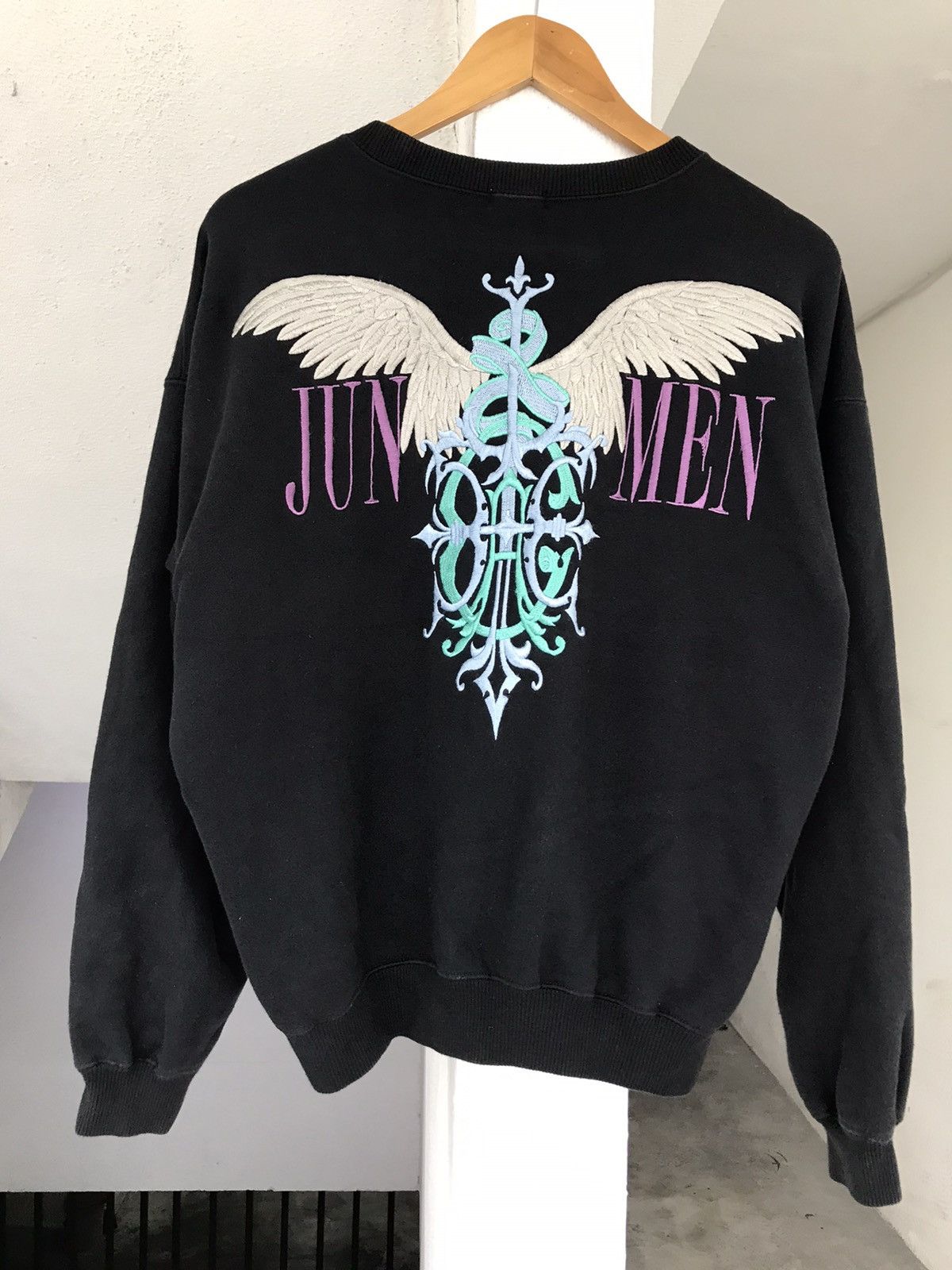 Japanese Brand × Jun Takahashi 90s Junmen Embroidered Color Sweatshirt Size US L / EU 52-54 / 3 - 5 Thumbnail