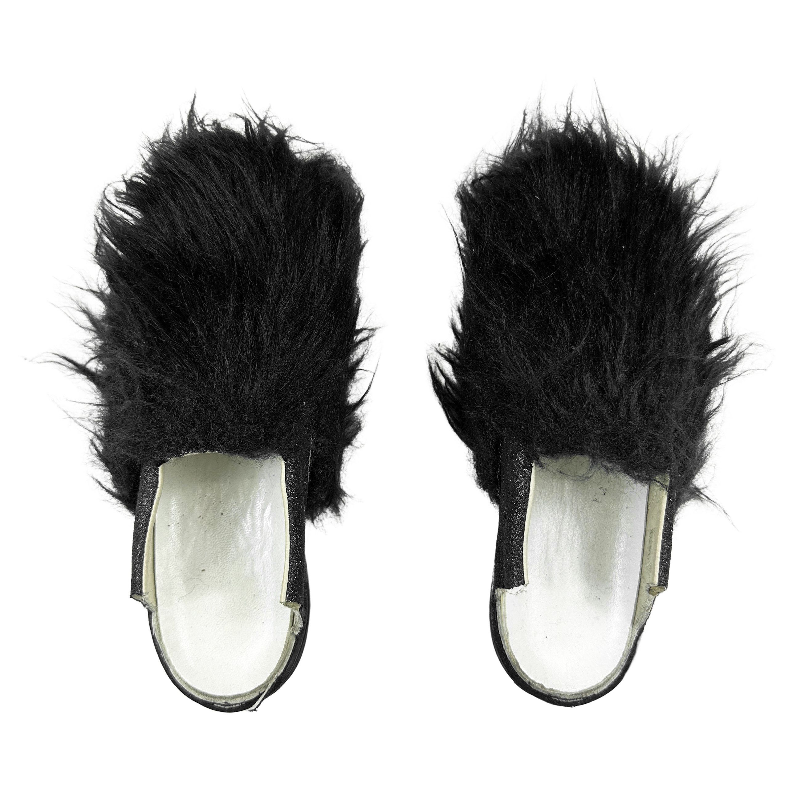 Maison Margiela Furry Slip-Ons Size US 5 / EU 37 - 2 Thumbnail