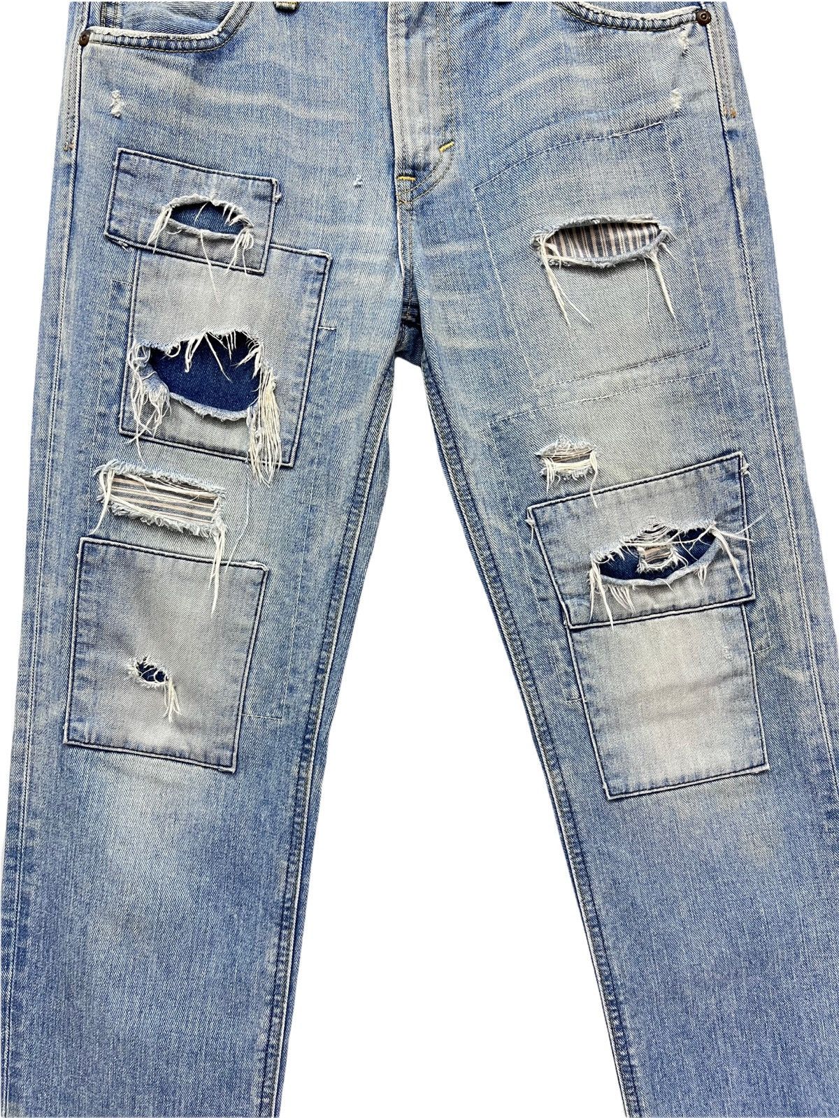 Lee FYE🔥LEE RIDERS Light Wash Distressed Ripped Patchwork Denim Size US 31 - 1 Thumbnail