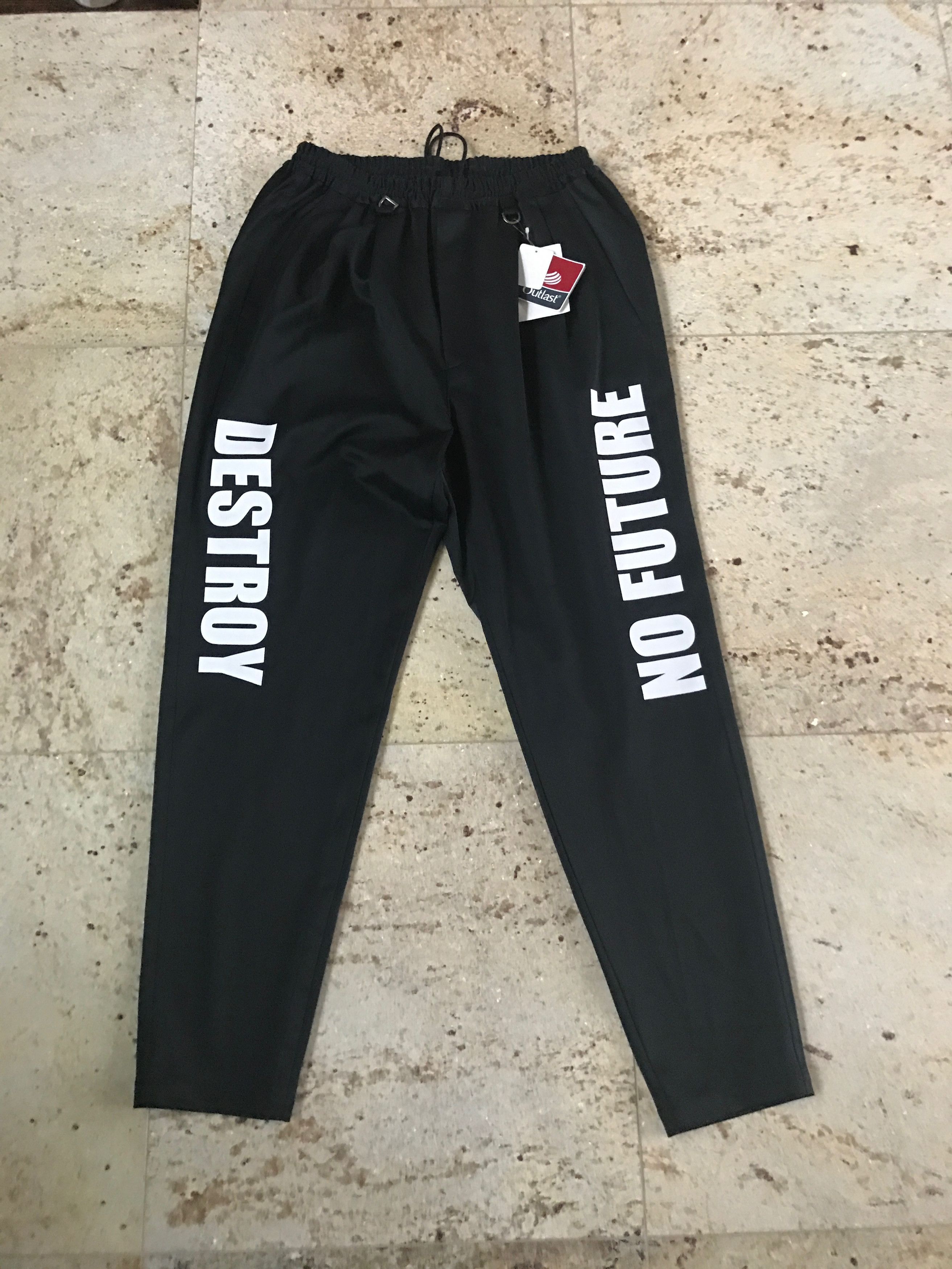 L & XL / 