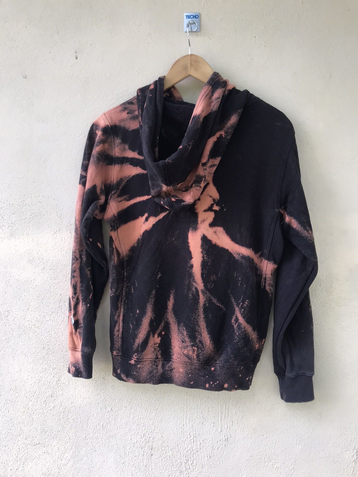 Champion Champion hoodie custom bleach destroy distress Size US M / EU 48-50 / 2 - 2 Thumbnail