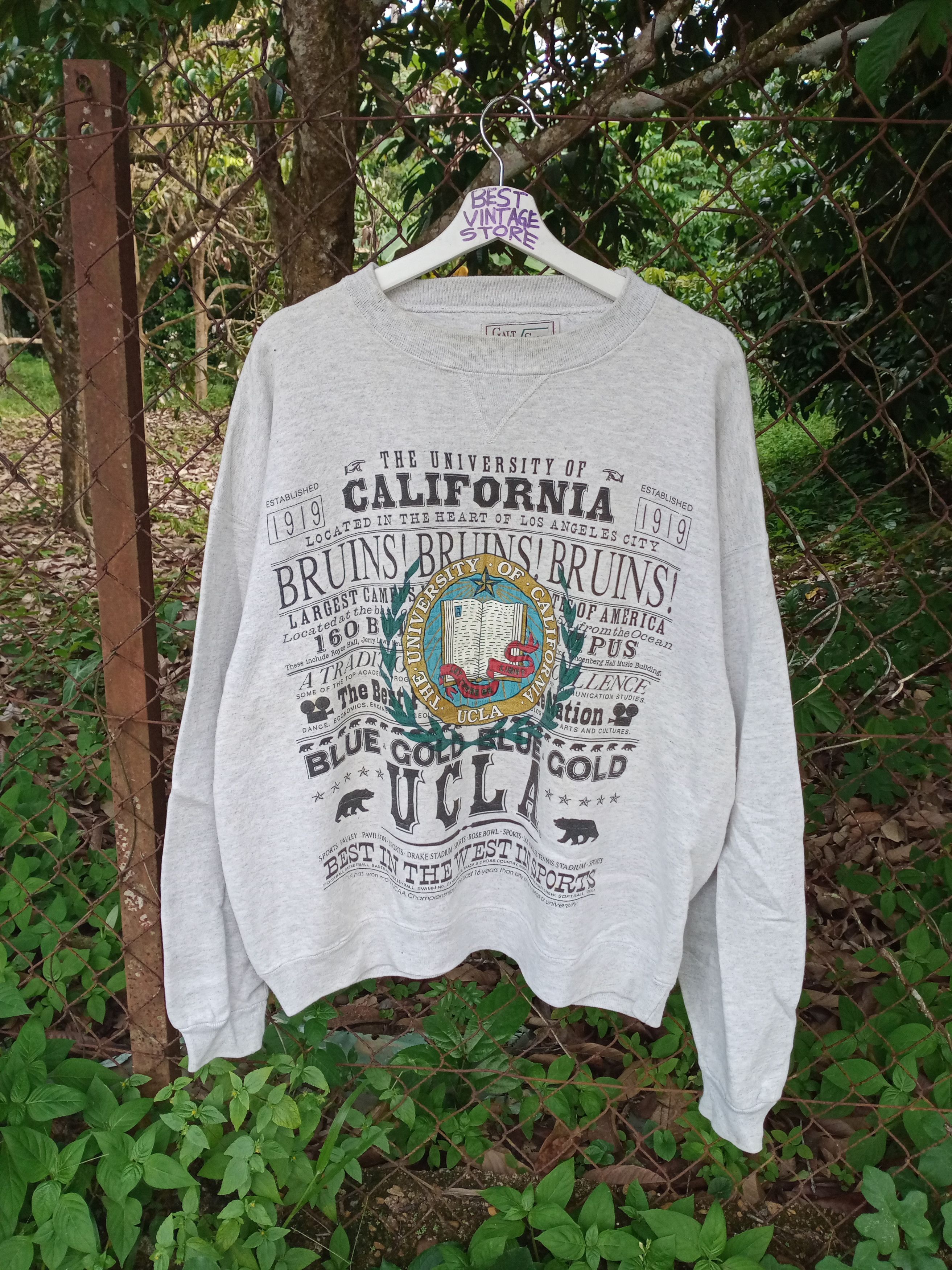 Vintage Vintage University of California, Bruins UCLA Sweatshirt Size US XL / EU 56 / 4 - 1 Thumbnail