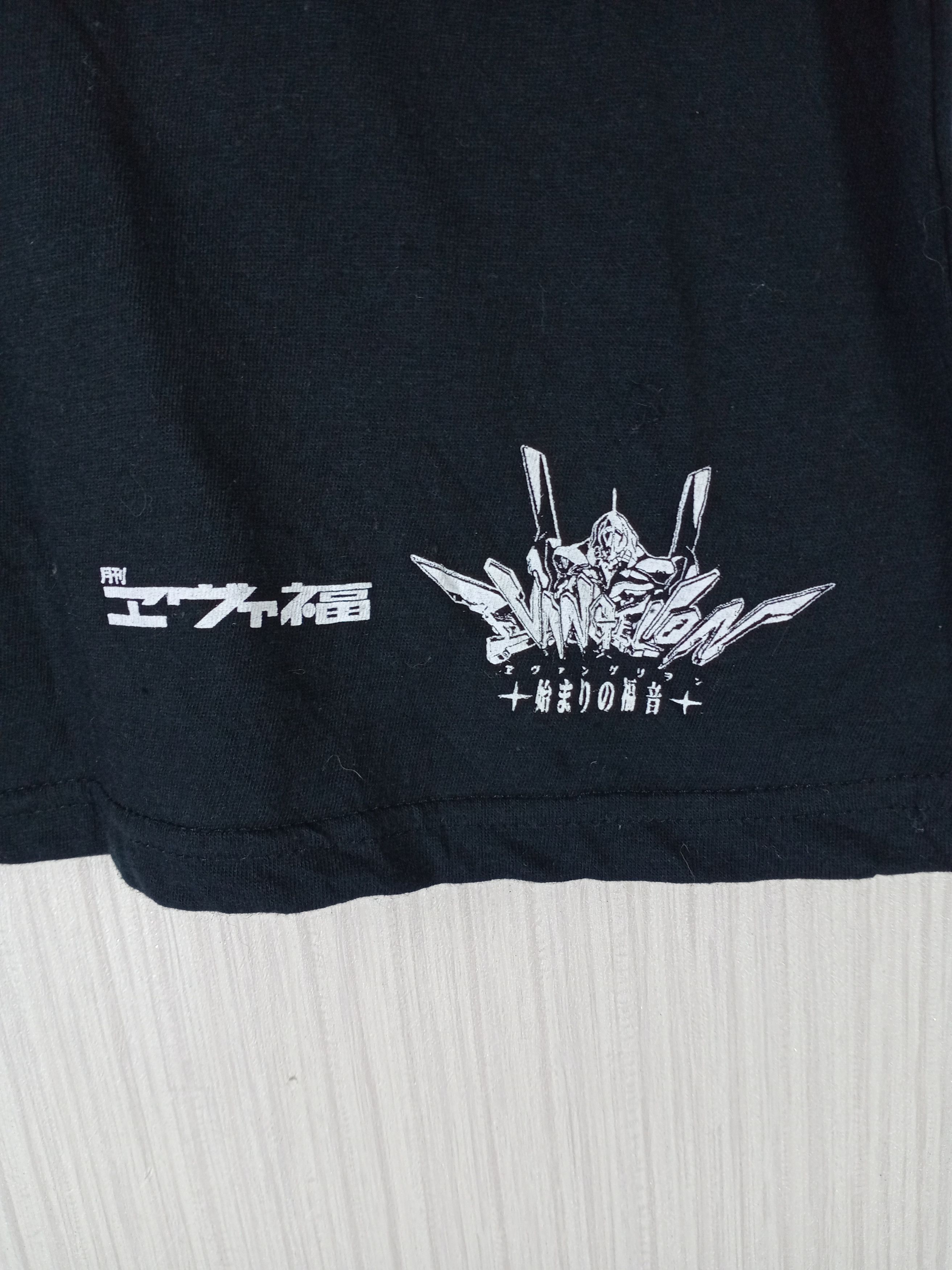 Anime Vintage Neon Genesis Evangelion Anime Tshirt Size US L / EU 52-54 / 3 - 3 Thumbnail