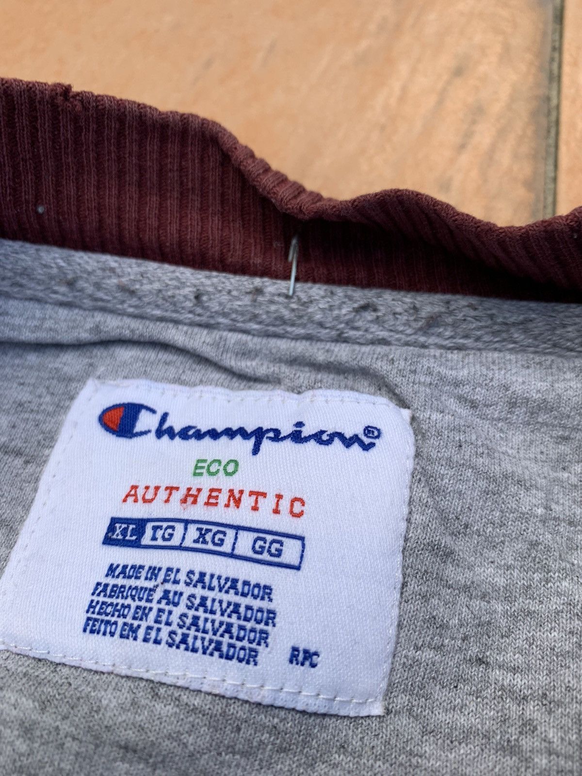 Champion × Vintage Vintage oversize distressed Champion Sweatshirt Size US XL / EU 56 / 4 - 4 Thumbnail