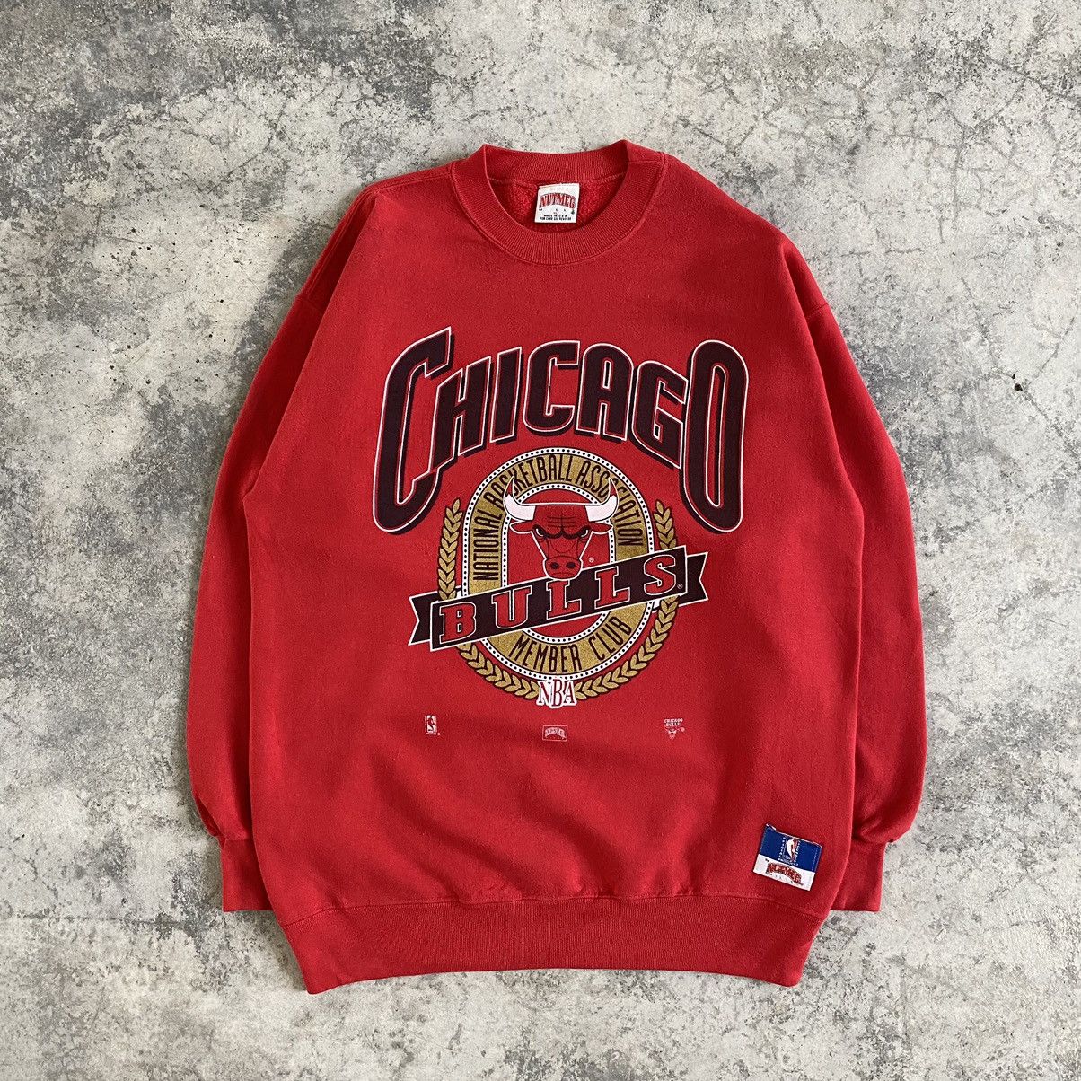 NBA Vintage 90’s Chicago Bulls NBA Nutmeg Crewneck Sweatshirt Size US XL / EU 56 / 4 - 2 Thumbnail