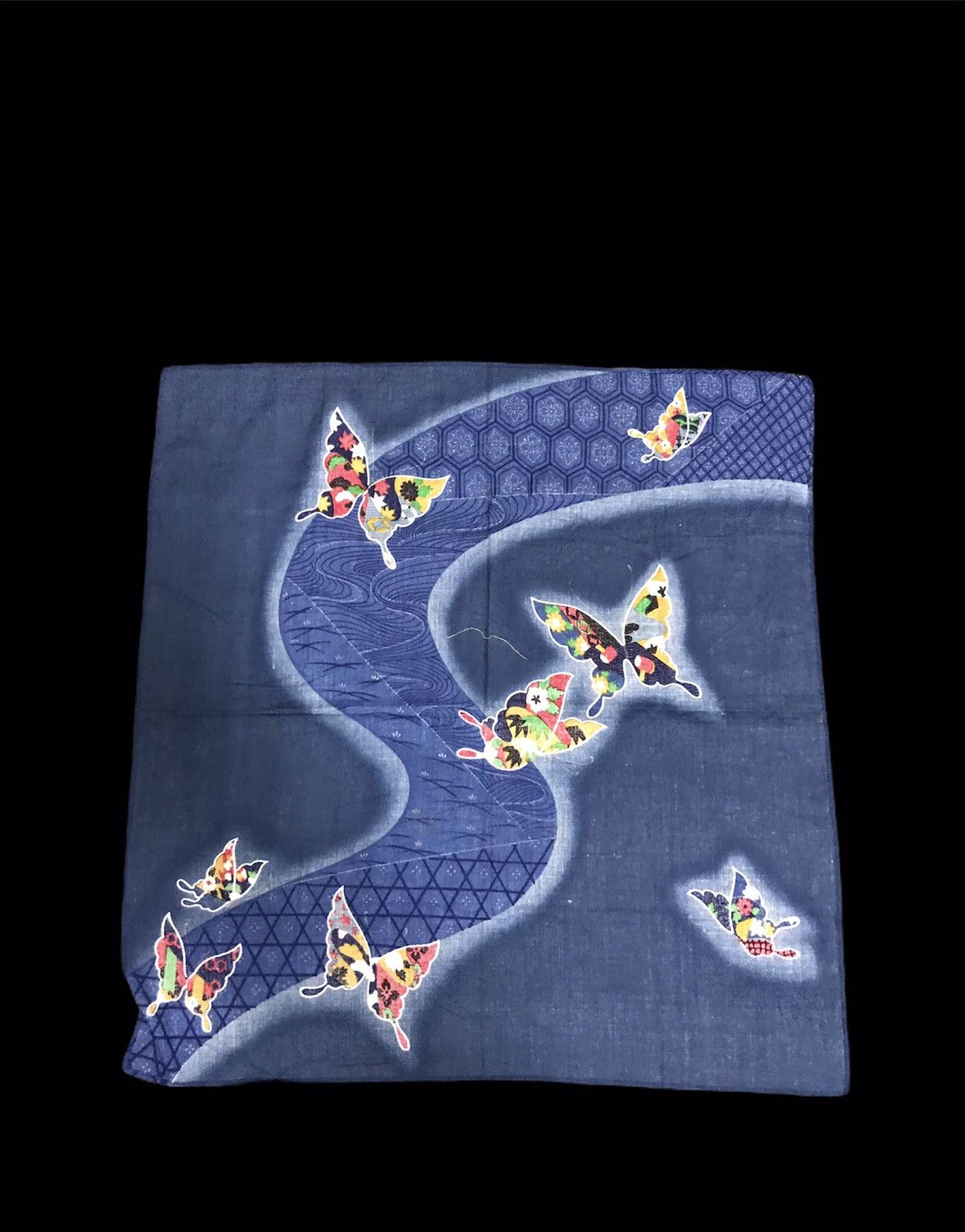 Other Vintage Silk Scarf Butterfly Design Goods Printed Screen Size ONE SIZE - 3 Thumbnail