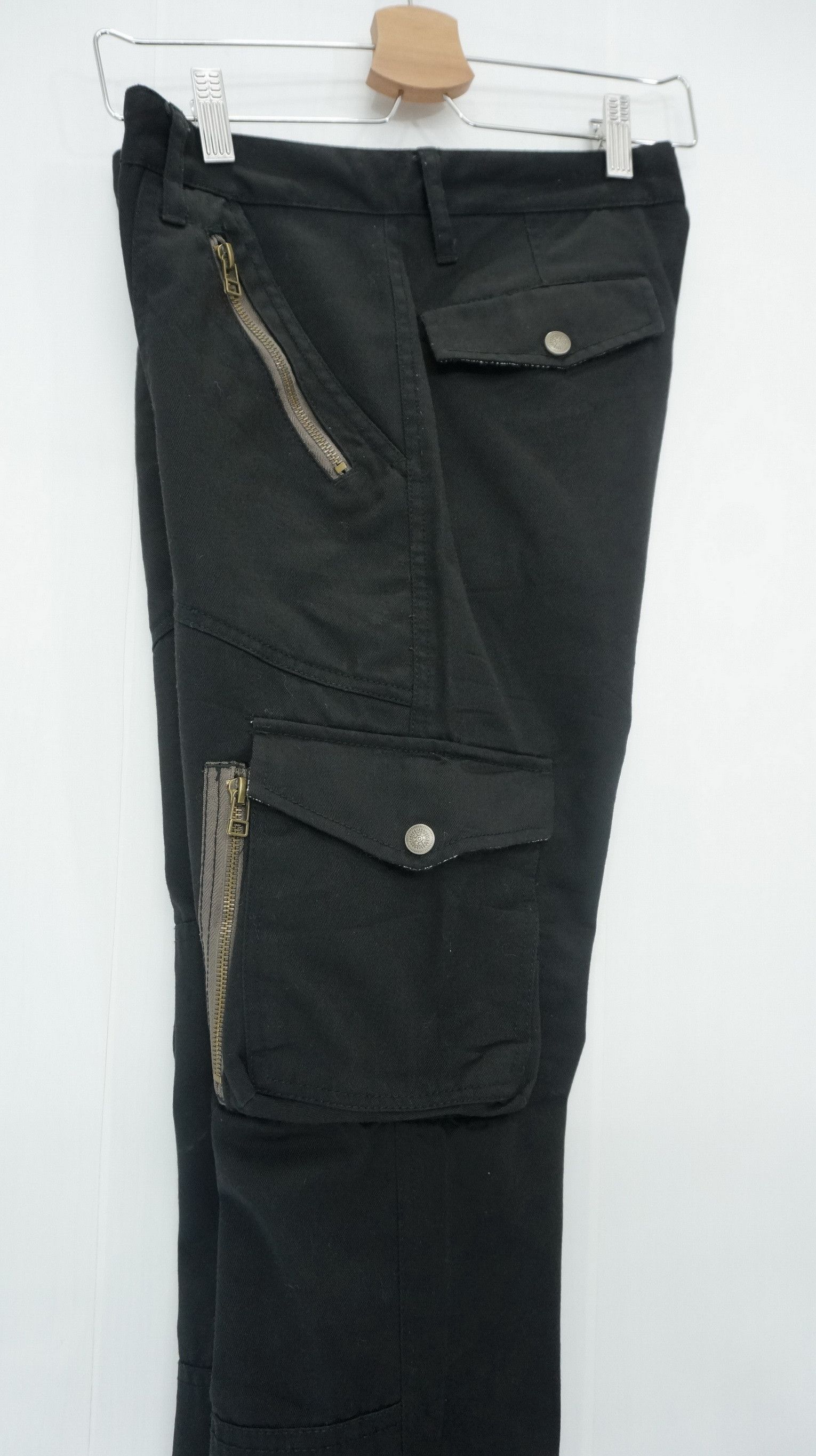 Japanese Brand Japan DOUBLE FOCUS Black Cargo Pants Size US 29 - 8 Thumbnail