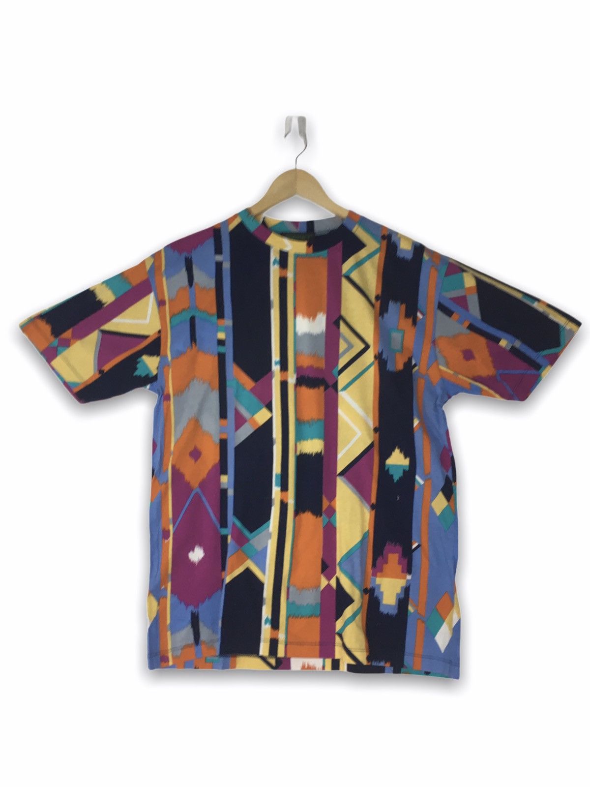 Coogi × Vintage Rare design Hawaii surf design motive men tshirt Size US L / EU 52-54 / 3 - 1 Thumbnail