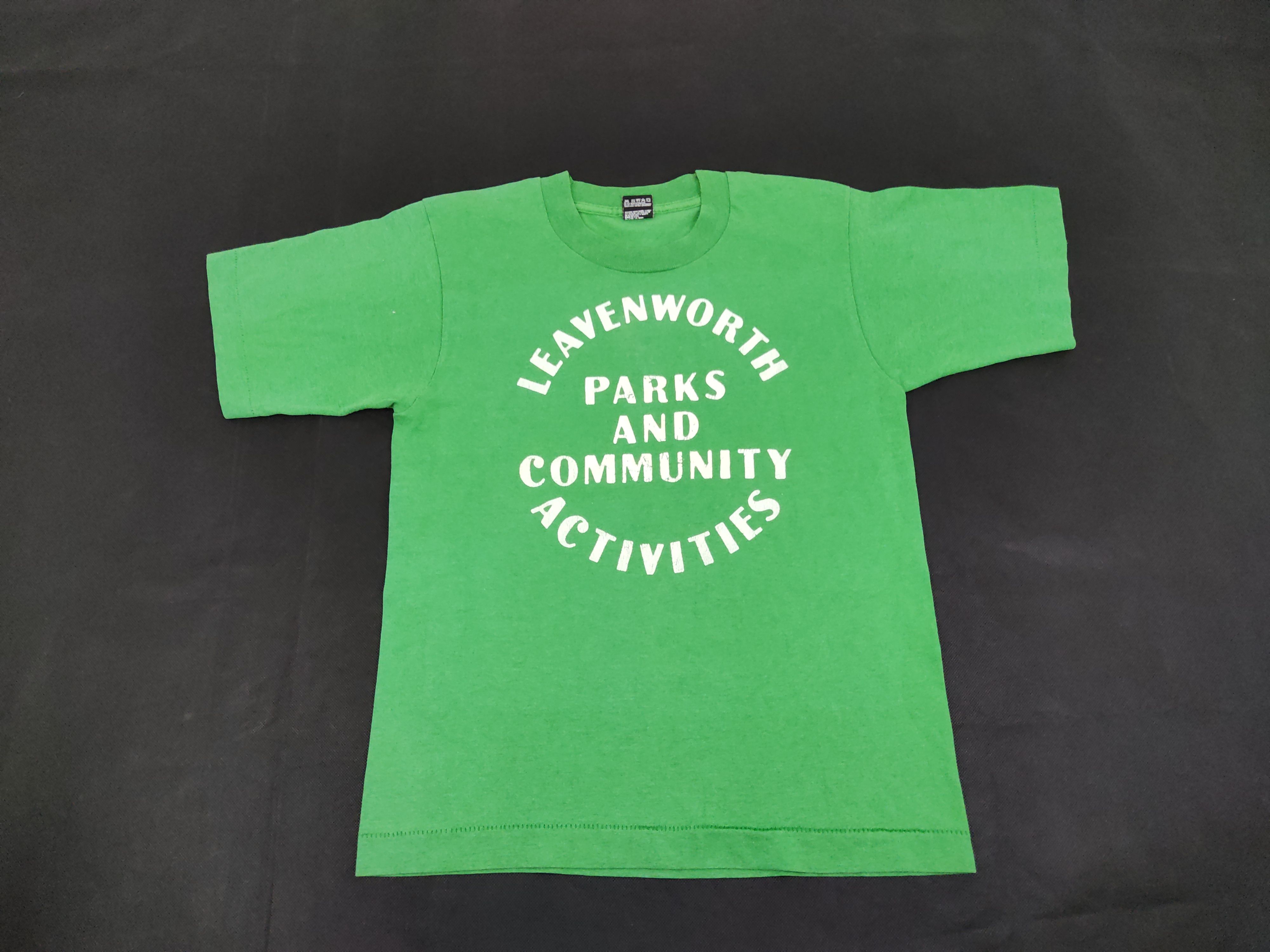 Vintage Vintage Leavenworth Park and Community 50/50 USA Tee Size XS / US 0-2 / IT 36-38 - 9 Thumbnail