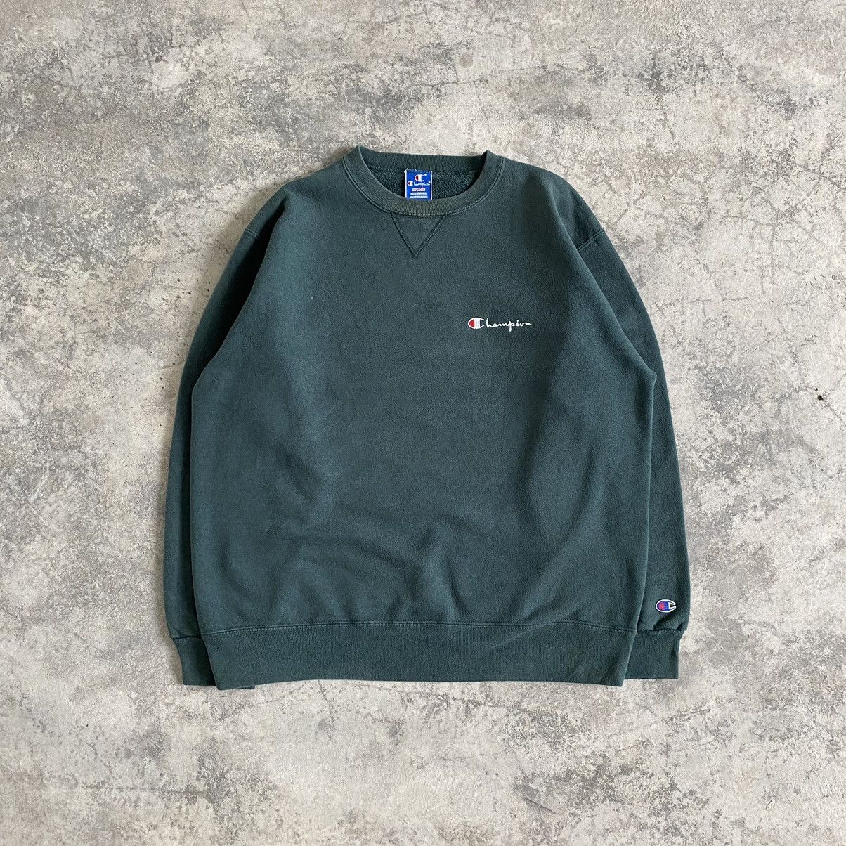 Champion Vintage 90’s Champion Faded Green Gusset V Sweashirt Size US XL / EU 56 / 4 - 2 Thumbnail