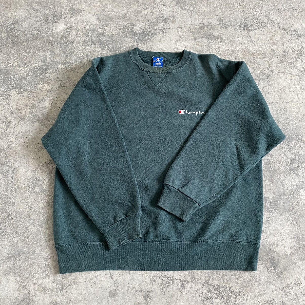 Champion Vintage 90’s Champion Faded Green Gusset V Sweashirt Size US XL / EU 56 / 4 - 7 Thumbnail