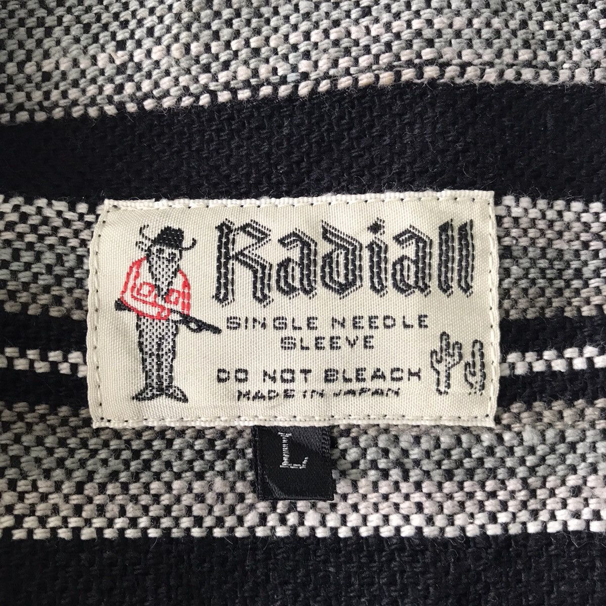 Japanese Brand 💥Vtg Radiall Single Needle Sleeve Jacket Cozy Like Navajo Size US L / EU 52-54 / 3 - 16 Thumbnail