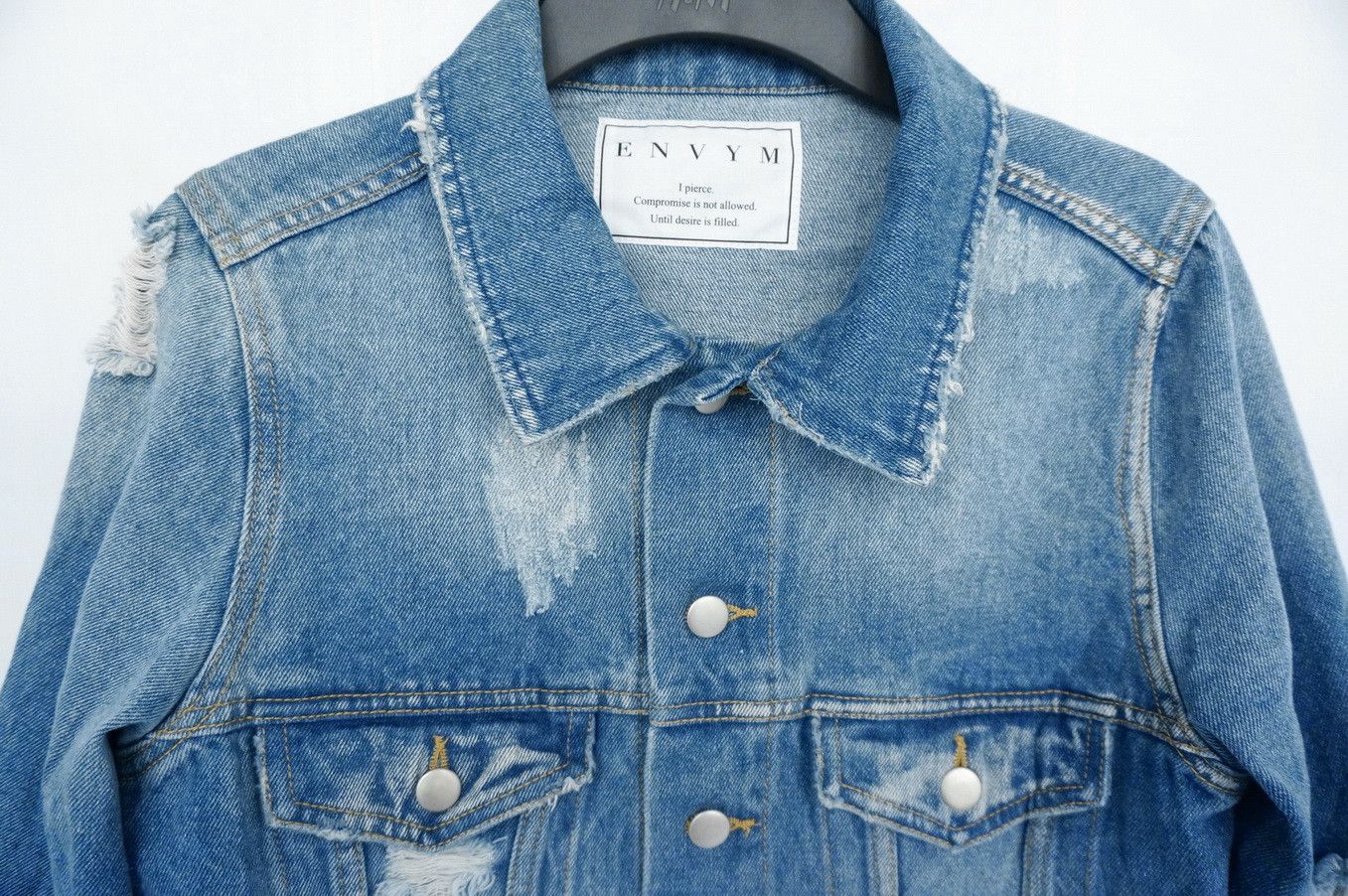 Japanese Brand ENVYM Japan Distressed Ripped Womens Denim Jacket Size XS / US 0-2 / IT 36-38 - 3 Thumbnail