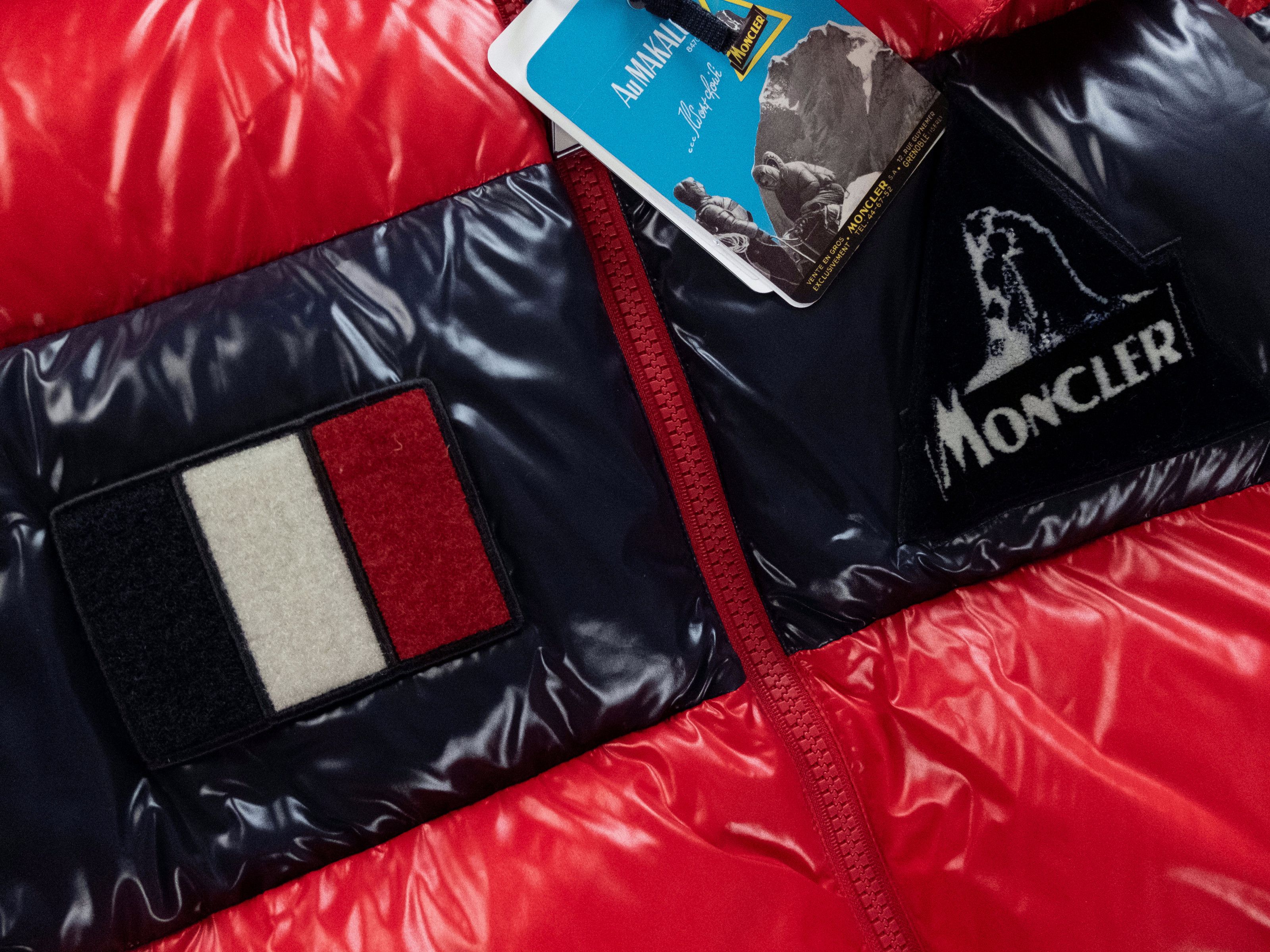 Moncler MONCLER Gary red quilted down patch hooded jacket - 3XL / 6 Size US XXL / EU 58 / 5 - 5 Thumbnail