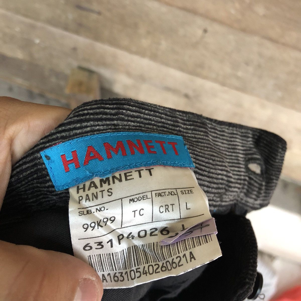 Katharine Hamnett London DL Katharine Hamnett London Black faded Corduroy Pants #5438 Size 30" / US 8 / IT 44 - 10 Thumbnail