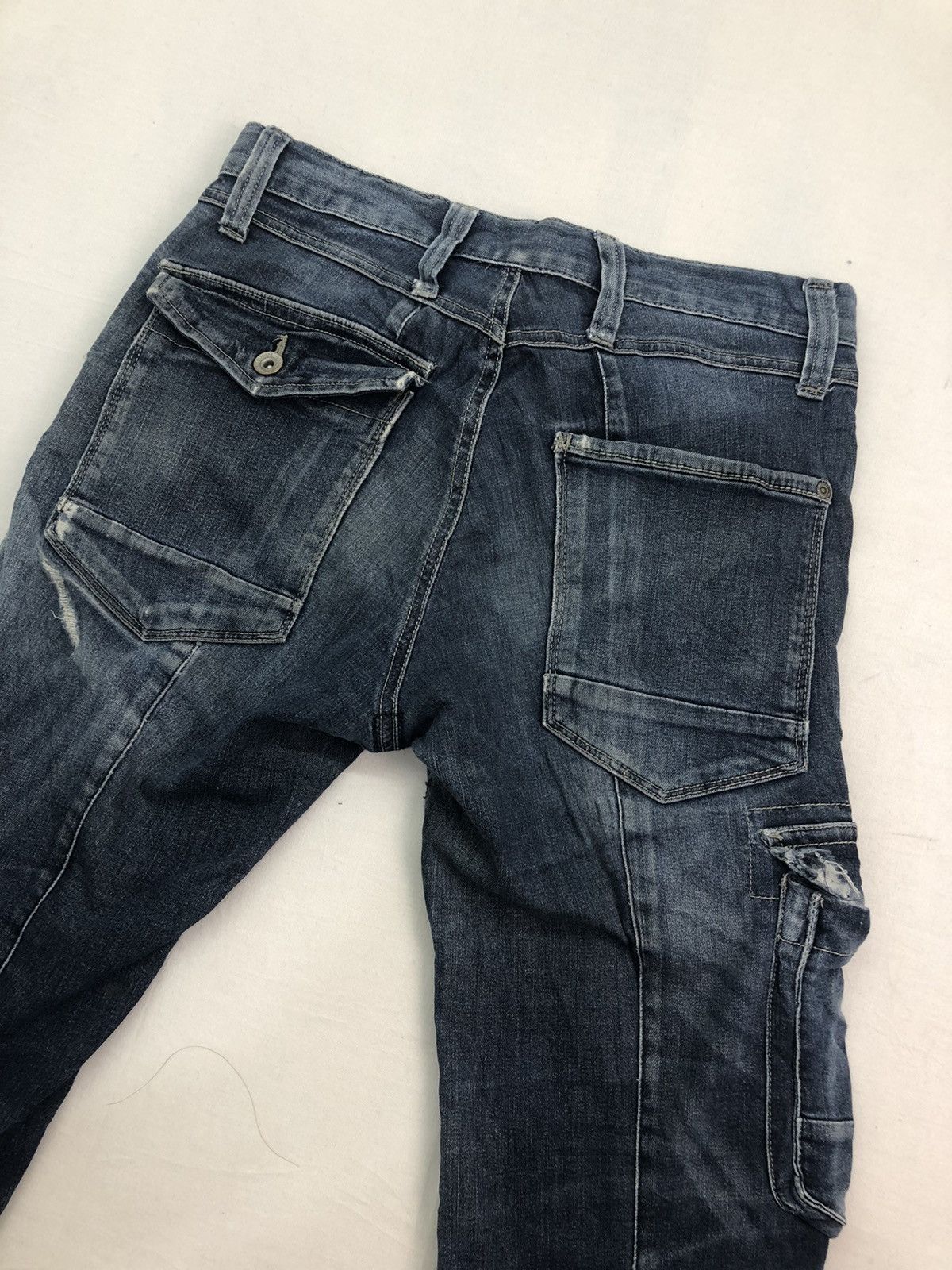 Japanese Brand Japanese IZ 7250 Distressed Denim Utility Multipocket Cargo Size US 30 / EU 46 - 16 Thumbnail