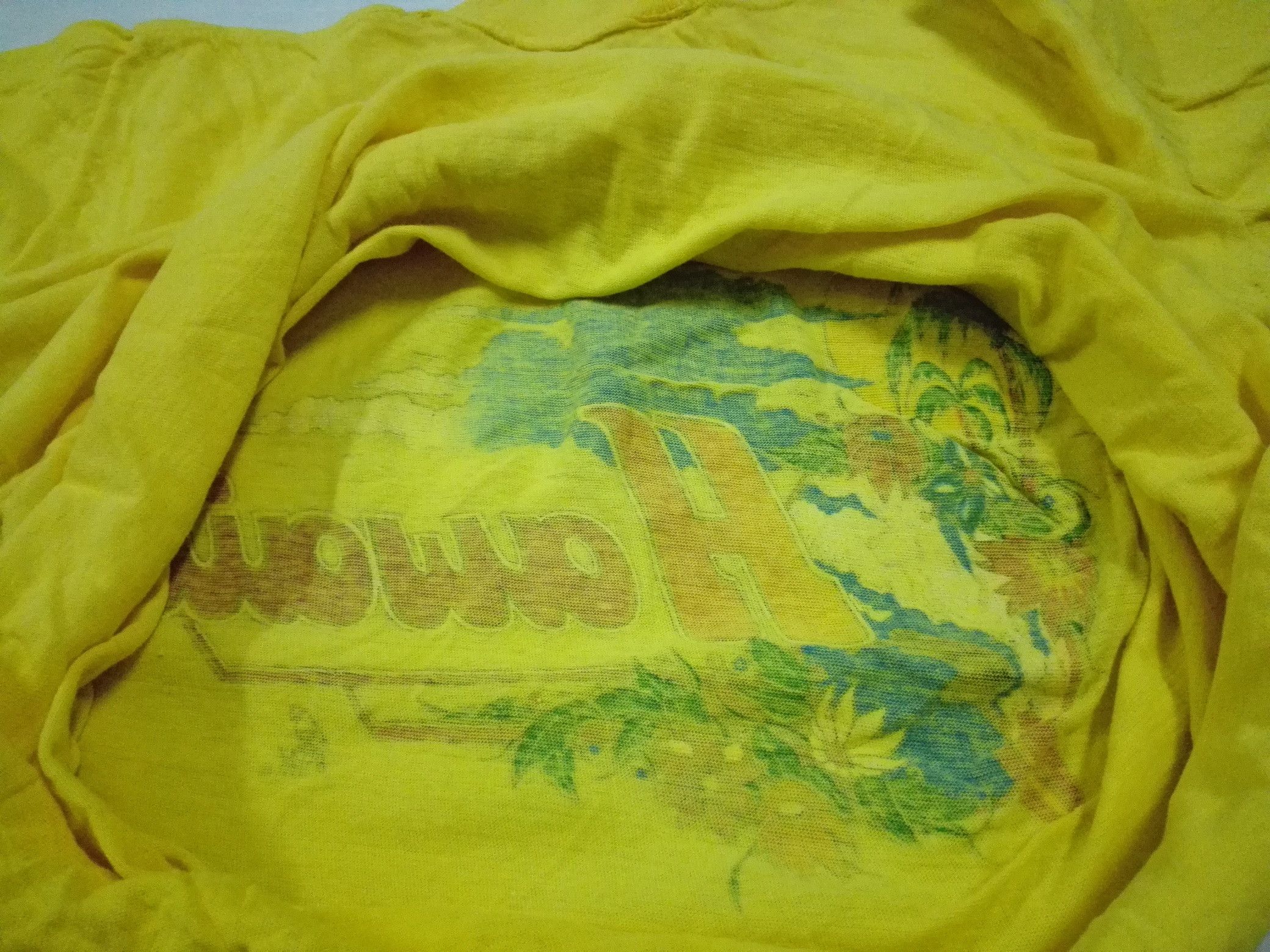 Vintage RARE VINTAGE 70s HAWAII RAINBOWS POLY TEES Size US M / EU 48-50 / 2 - 7 Thumbnail
