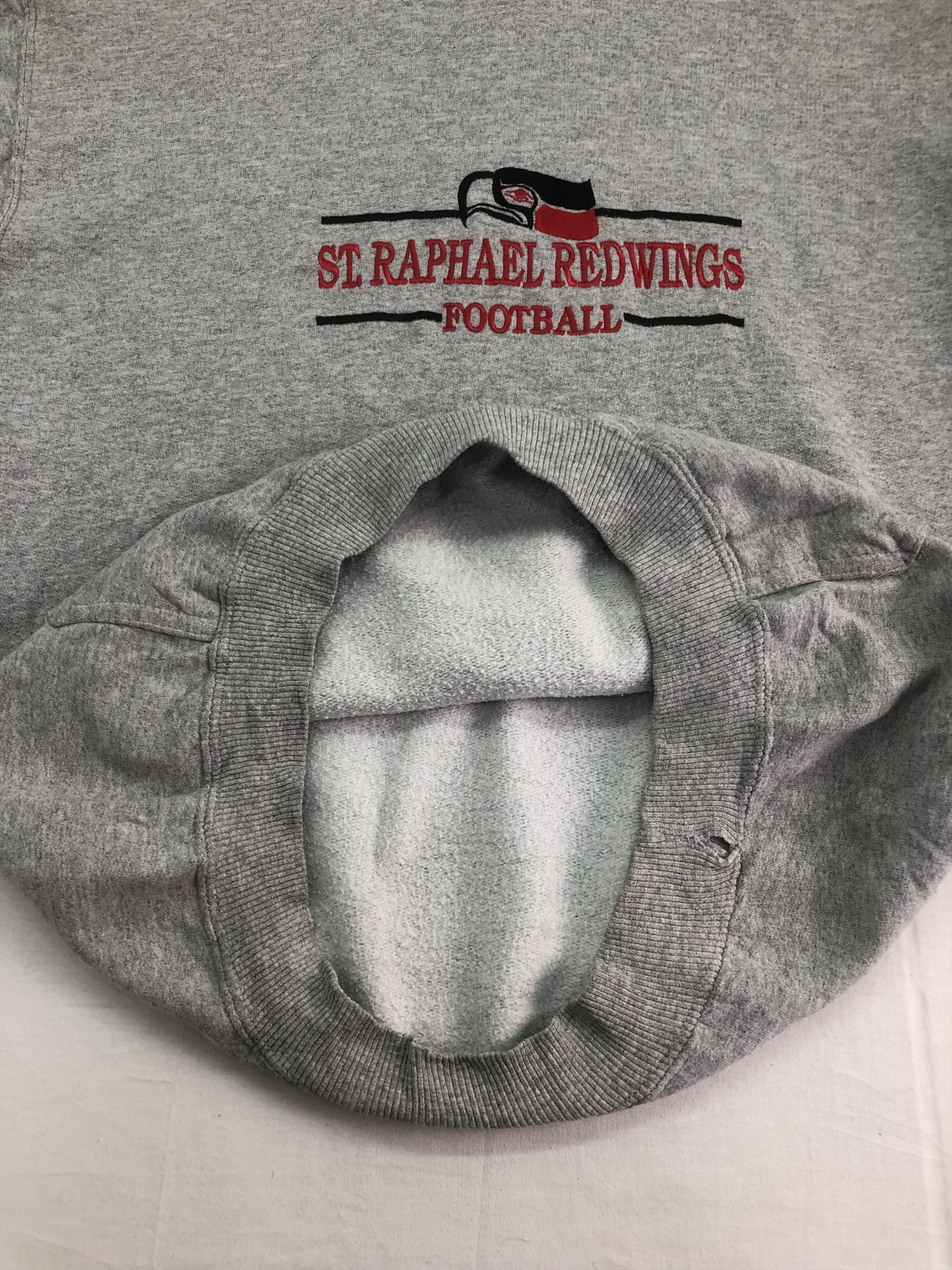 Gildan St Raphael Red Wings Football Hoodie Size US S / EU 44-46 / 1 - 8 Thumbnail