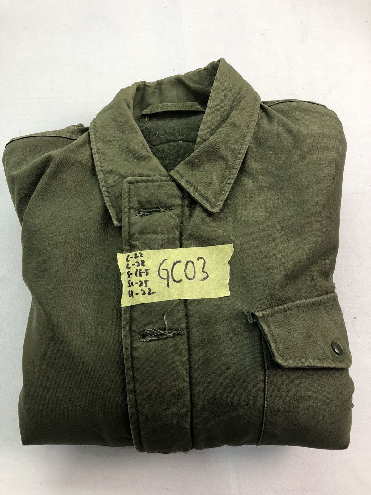 Vintage Military Heavy Green Army Jacket Size US L / EU 52-54 / 3 - 16 Thumbnail