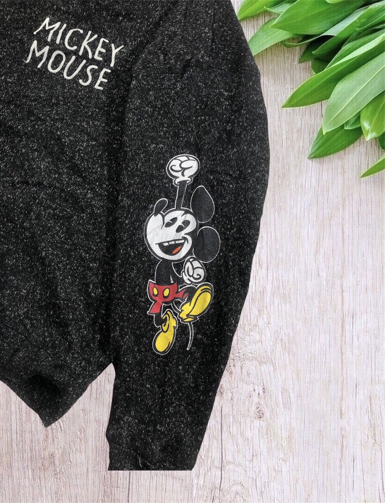 Disney Vintage Mickey Mouse faded pull over sweater Size US L / EU 52-54 / 3 - 3 Thumbnail