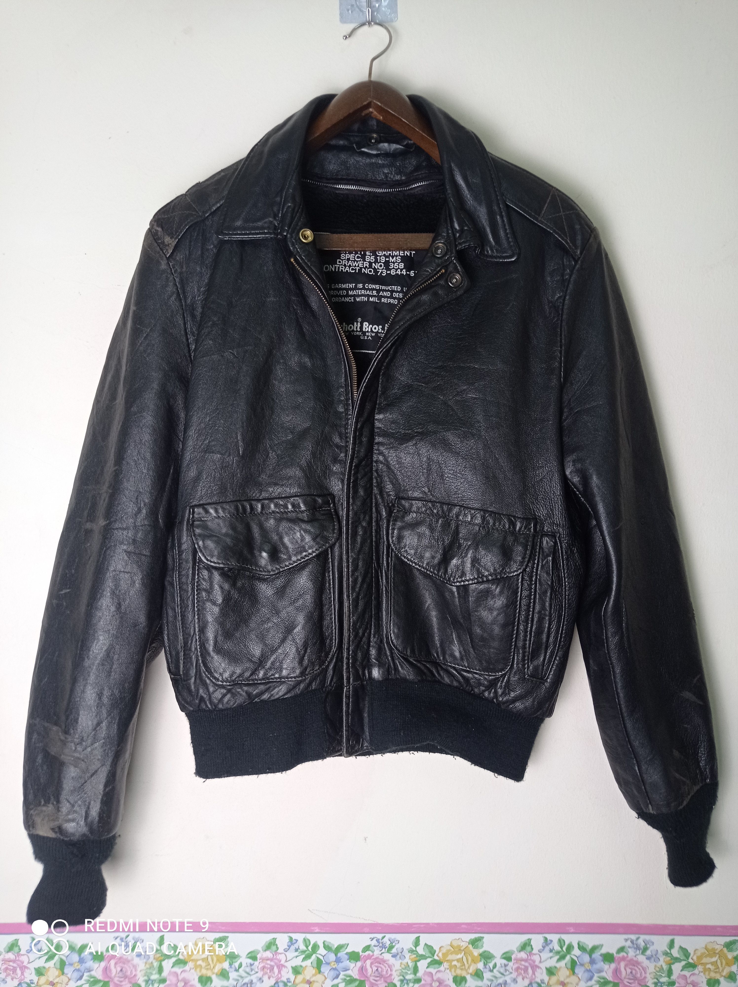 Schott 🔥Vintage Schott flight jacket Made In Usa🔥 Size US M / EU 48-50 / 2 - 6 Thumbnail