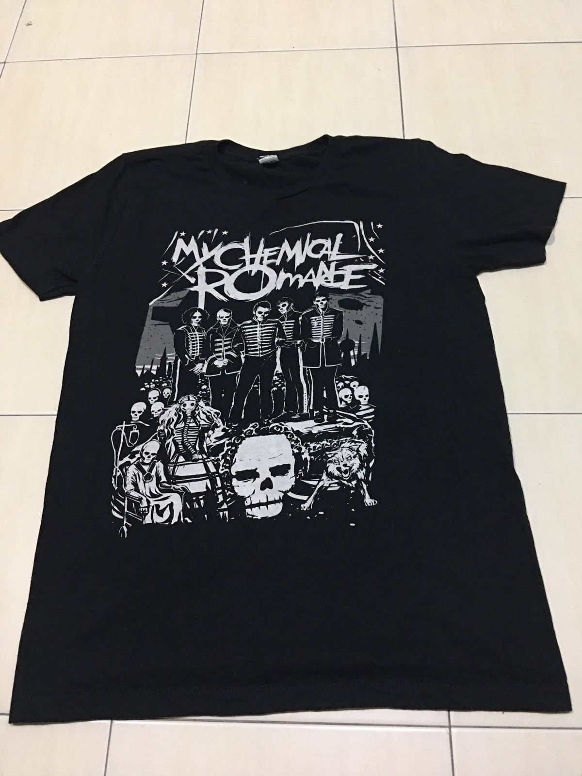 Band Tees My Chemical Romance Band Shirt Size US M / EU 48-50 / 2 - 4 Thumbnail