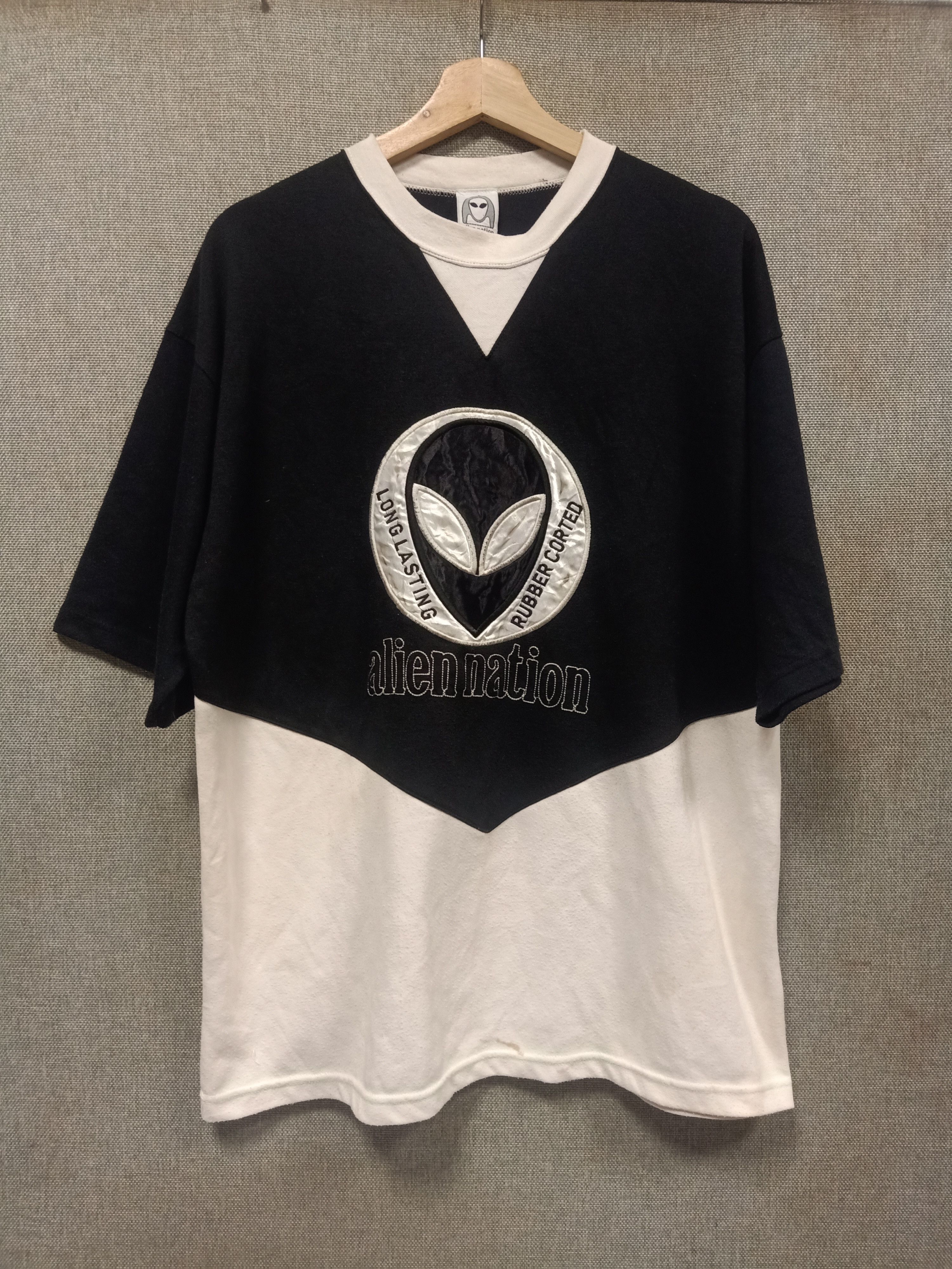 Alien Workshop Vintage t shirt movie sci-fi alien nation Size US XL / EU 56 / 4 - 1 Thumbnail
