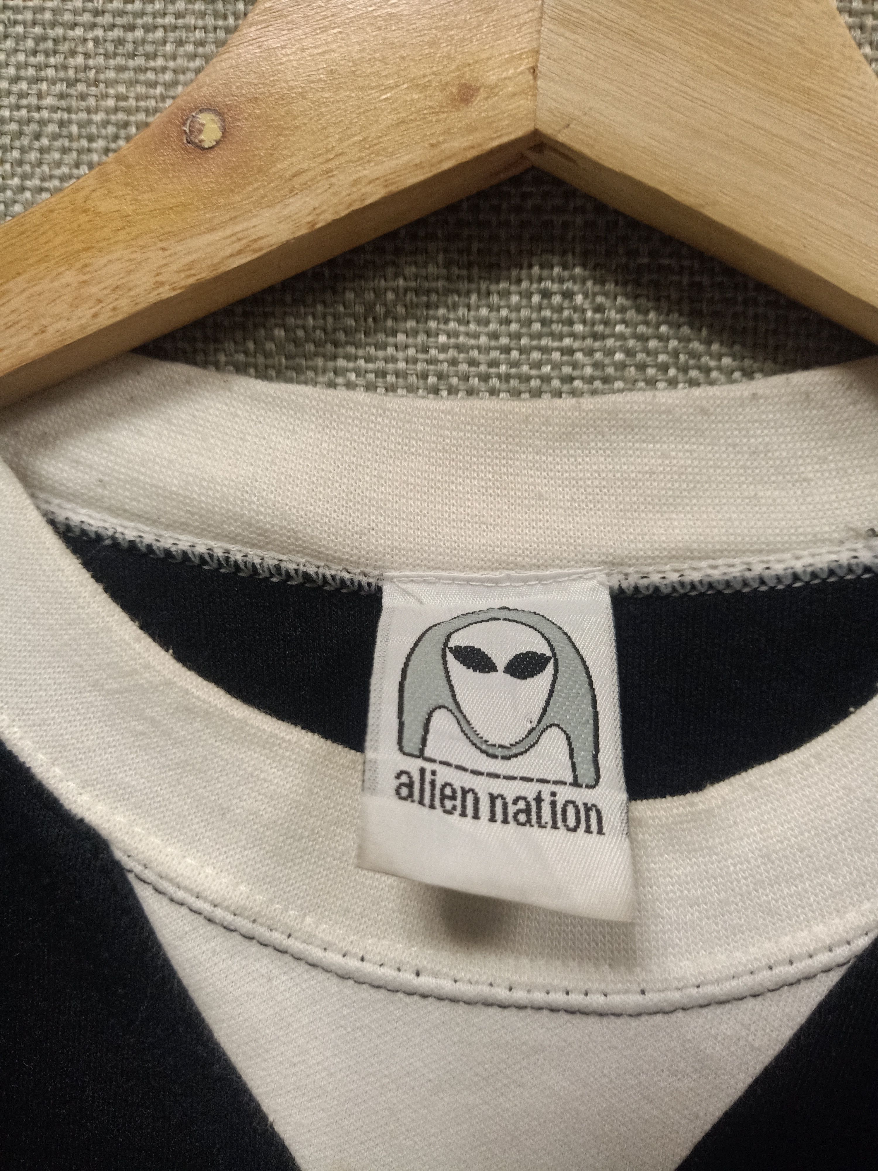 Alien Workshop Vintage t shirt movie sci-fi alien nation Size US XL / EU 56 / 4 - 5 Thumbnail