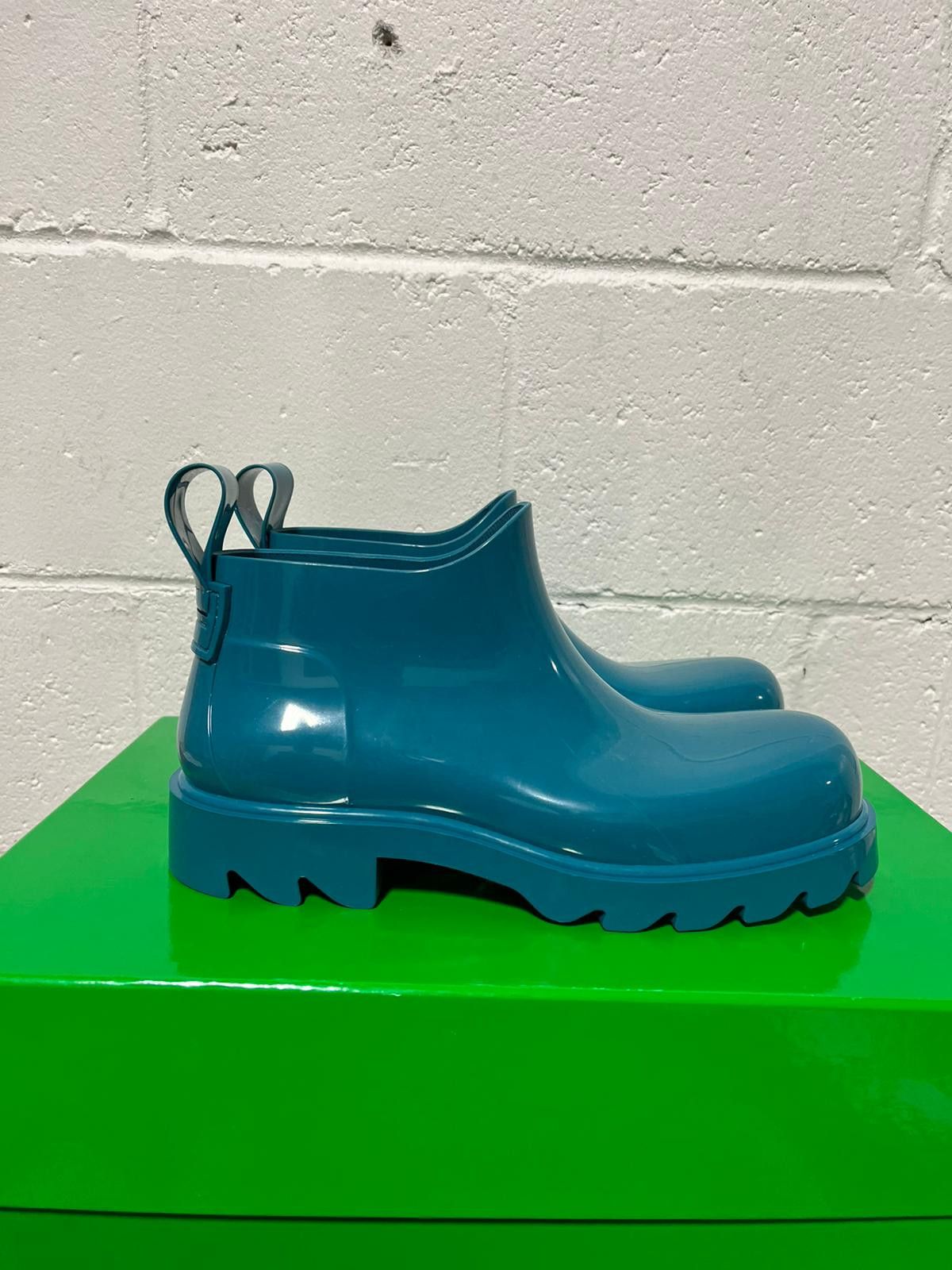 Bottega Veneta o1rshd Stride Shiny Rubber Mid Top Boots in Blaster Size US 7 / EU 40 - 4 Thumbnail