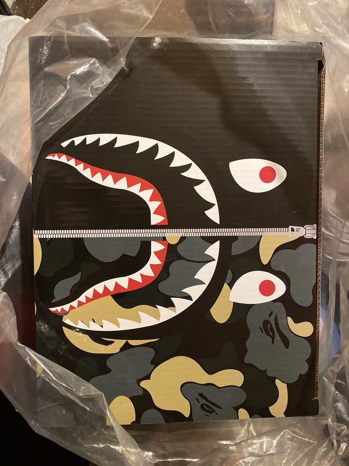 Bape Madison Avenue Camo Shark Be@rbrick 1000% Size ONE SIZE - 4 Thumbnail