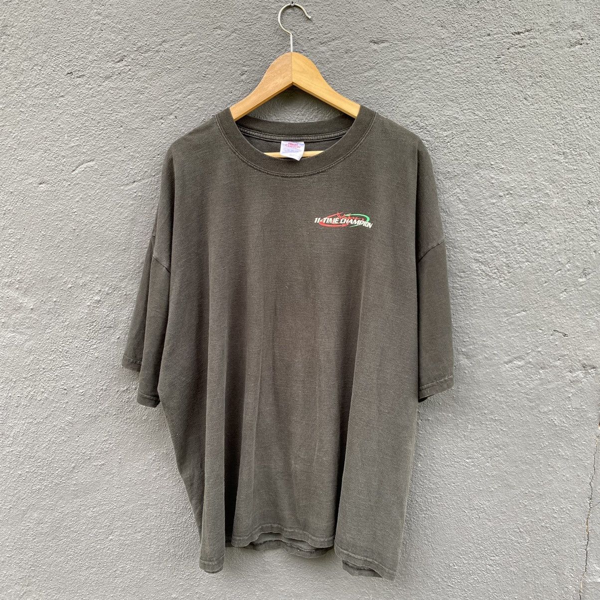 Vintage THRASHED Faded Vintage Y2K John Force ERD GRUNGE T-SHIRT Size US XXL / EU 58 / 5 - 2 Thumbnail