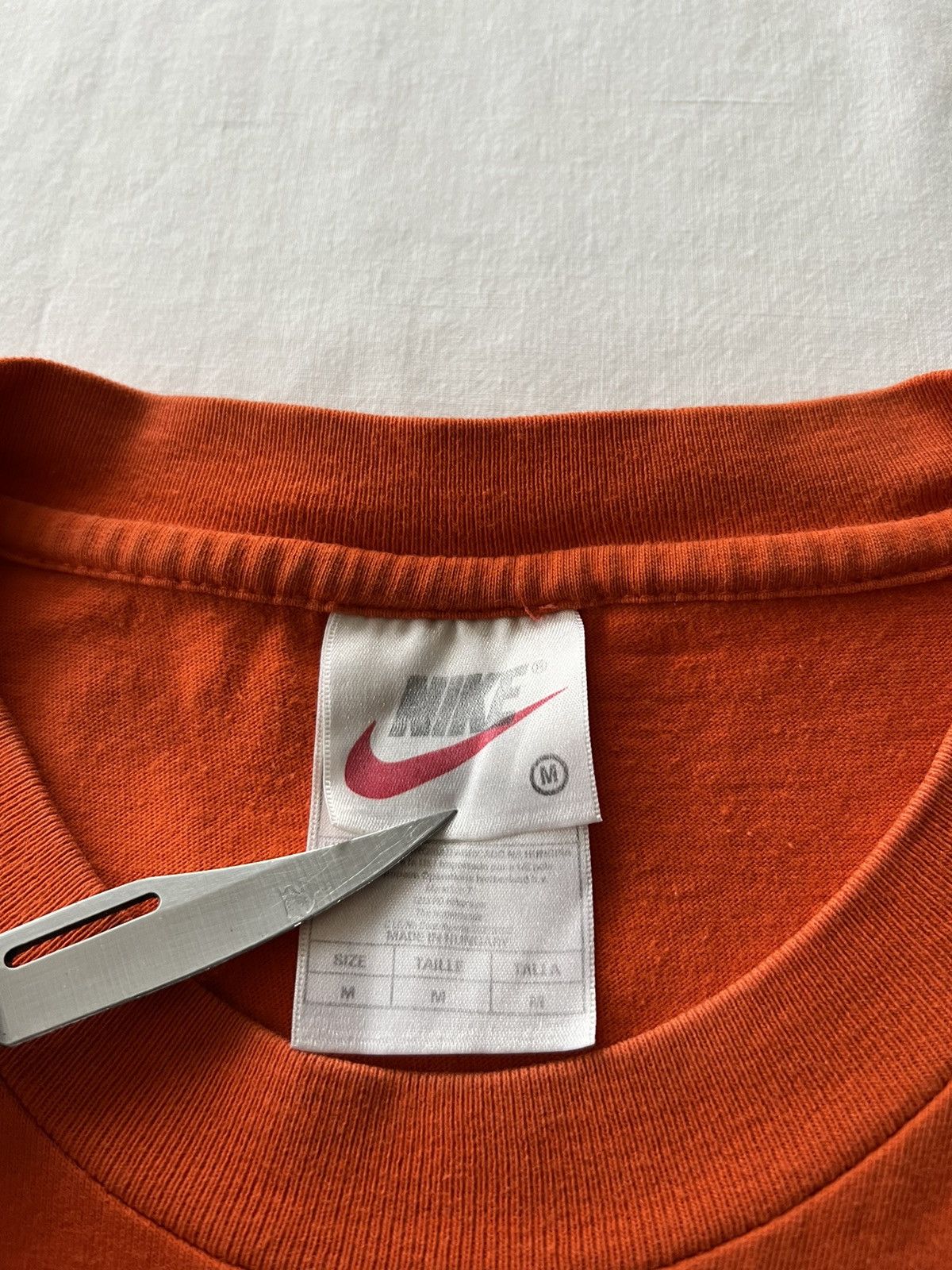 Nike Vintage 90s Nike Basketball Streetwear Orange Tank Top Tee Size US M / EU 48-50 / 2 - 11 Thumbnail