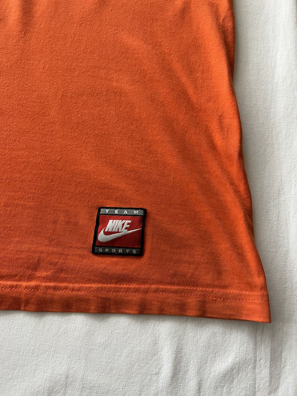 Nike Vintage 90s Nike Basketball Streetwear Orange Tank Top Tee Size US M / EU 48-50 / 2 - 6 Thumbnail