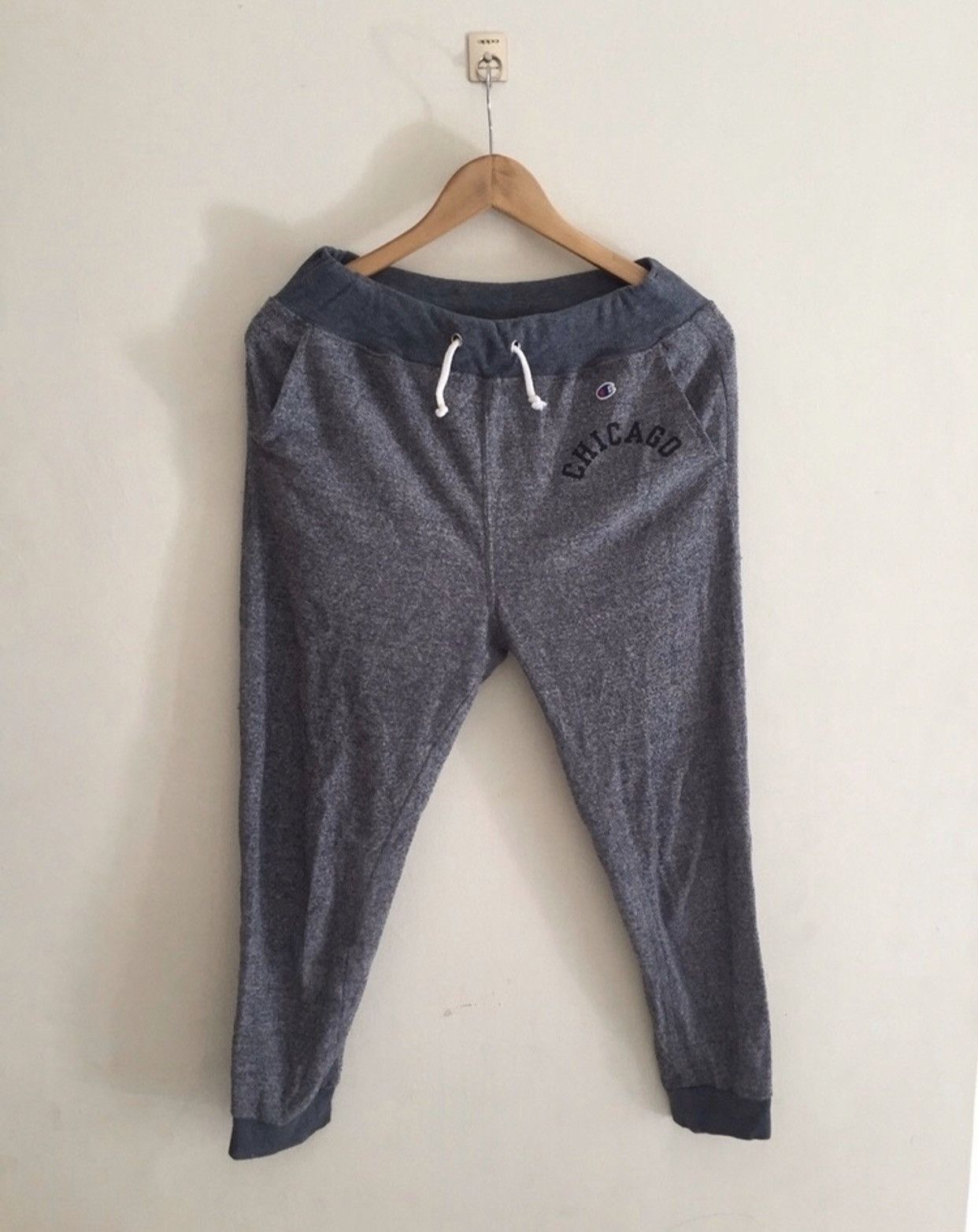 Champion Champion Women Jogger pant Size 28" / US 6 / IT 42 - 1 Thumbnail