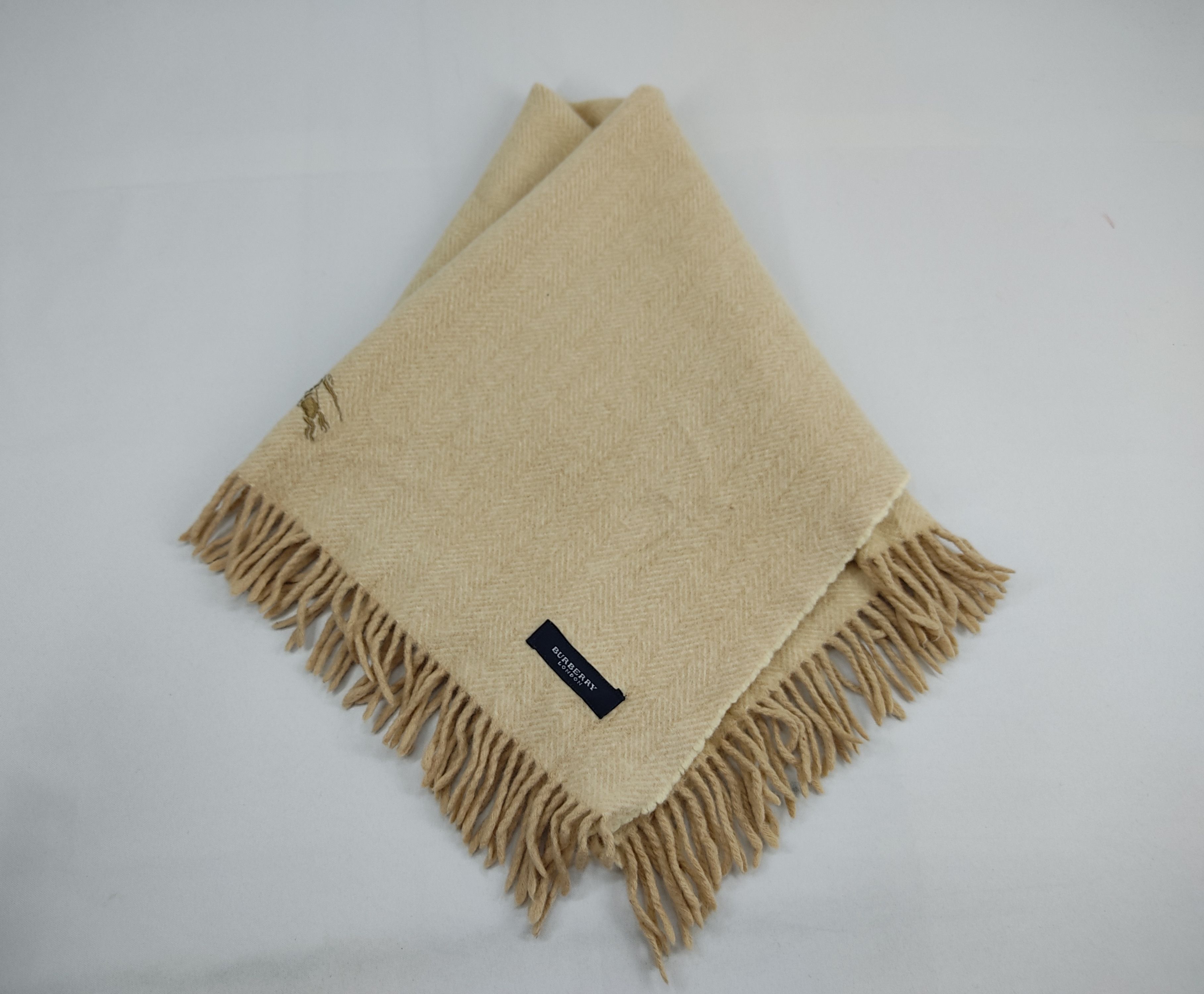 Burberry BURBERRY London Burberrys Embroidery Logo Prorsum Muffler Size ONE SIZE - 1 Thumbnail