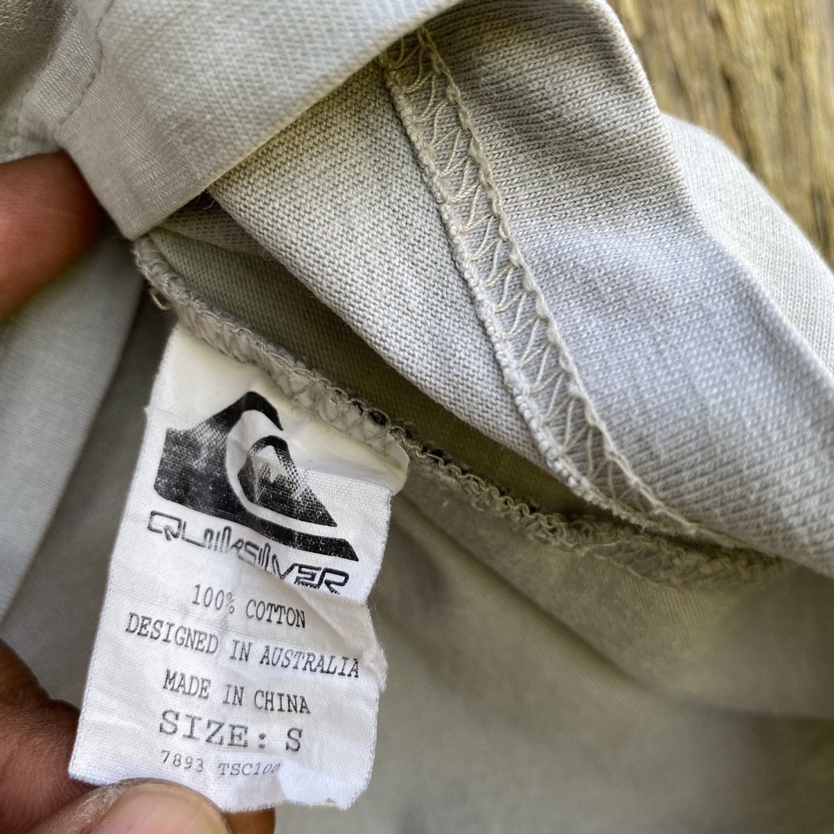 Quiksilver Thrashed Faded Vintage 90s Quiksilver Kelly Slater Tee Size US L / EU 52-54 / 3 - 6 Thumbnail