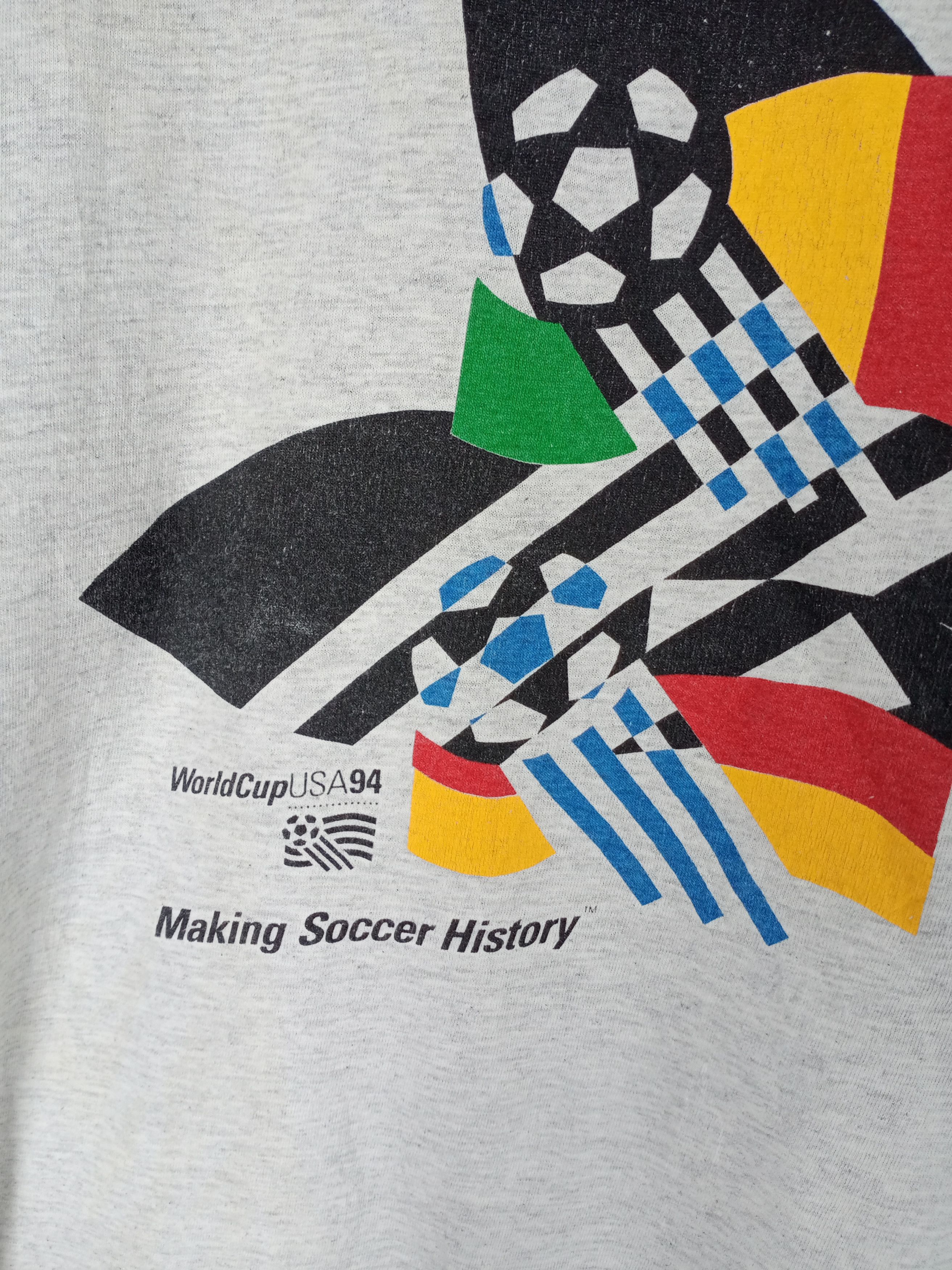 Adidas Vintage Adidas World Cup Usa 94 Tshirt Size US XL / EU 56 / 4 - 4 Thumbnail
