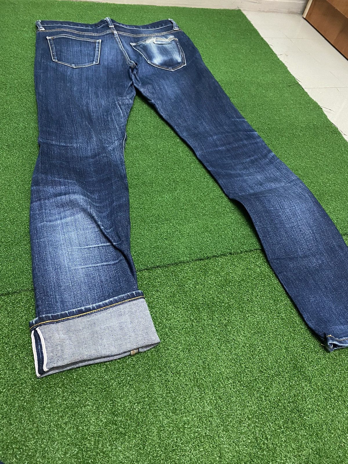 Japanese Brand DISTRESSED UNIQLO SELVAGE DENIM Size US 32 / EU 48 - 10 Thumbnail