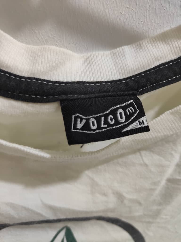Vintage Vintage × Volcom RARE🔥VINTAGE VOLCOM big logo Size US M / EU 48-50 / 2 - 3 Thumbnail